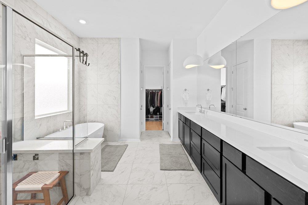5101 Bergamo DR