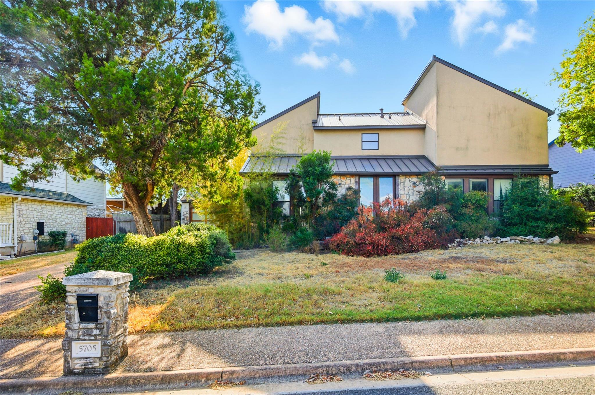 5705 Rain Creek PKWY, Austin