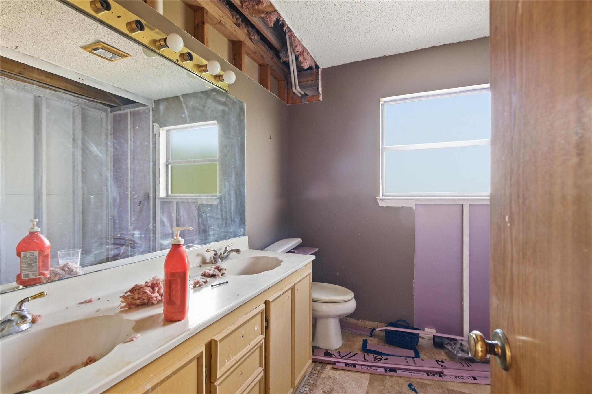 5705 Rain Creek PKWY, Austin