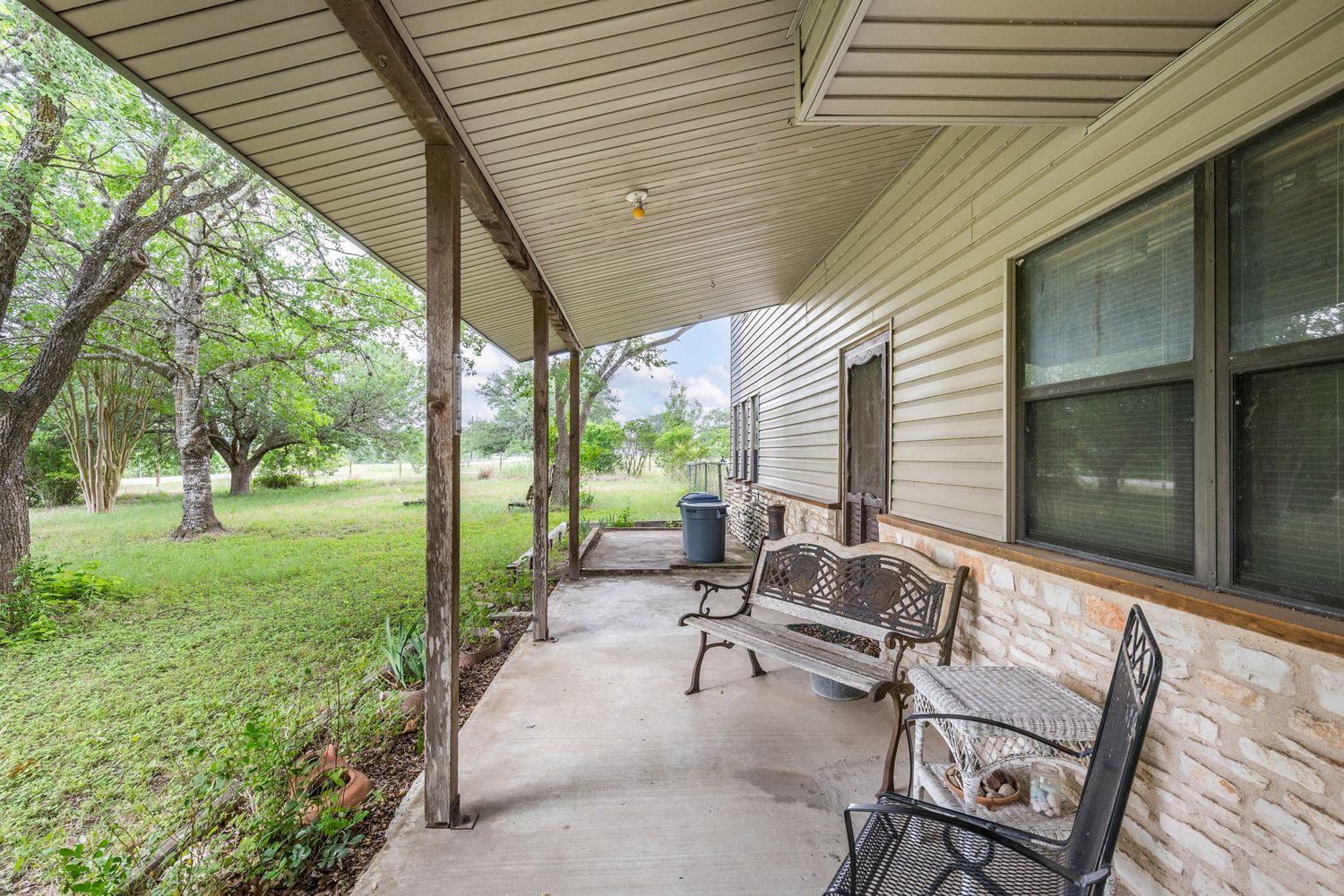 907 Horace Howard DR