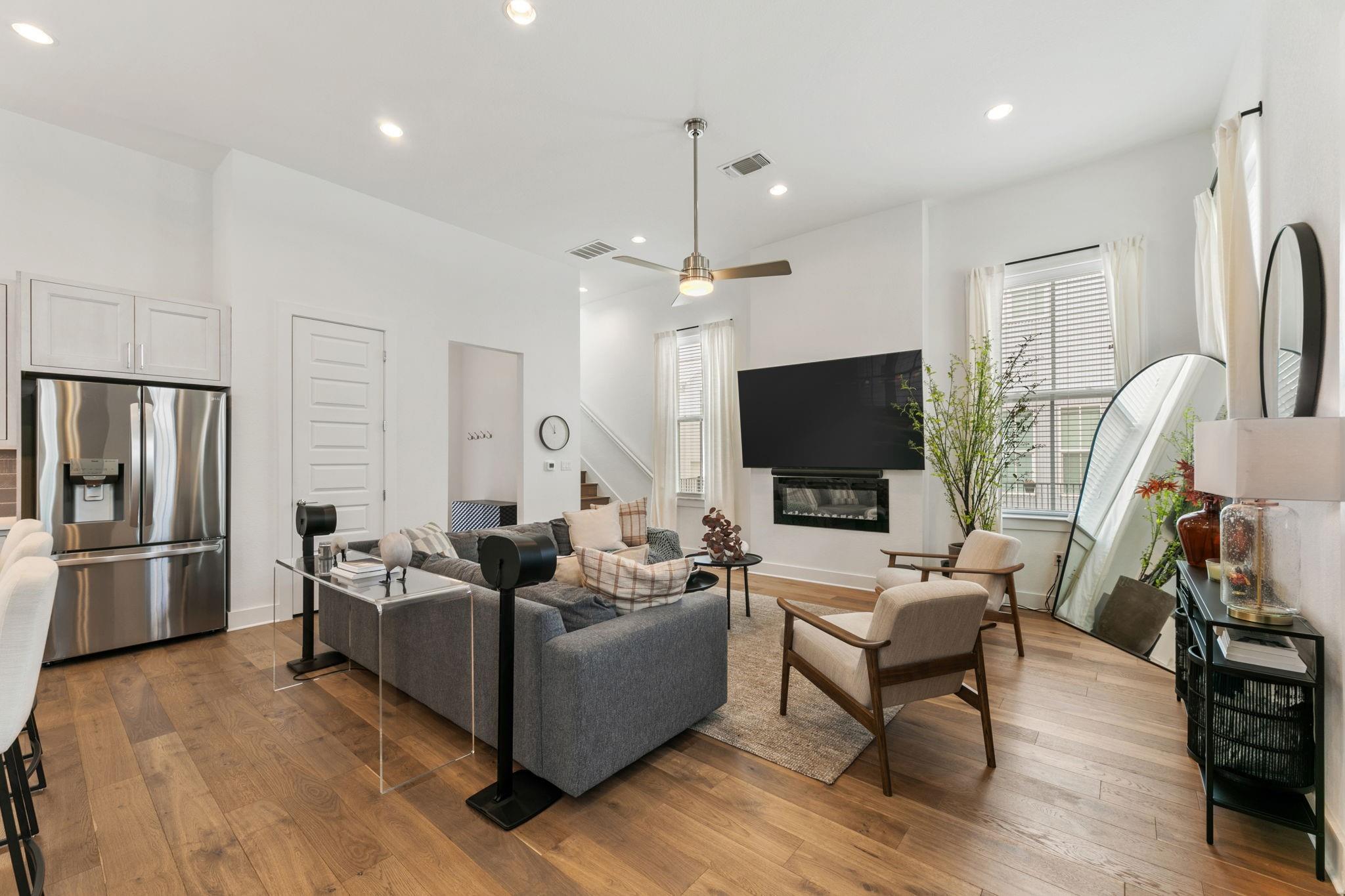 4501 Night Owl LN # 13, Austin Unit: 13