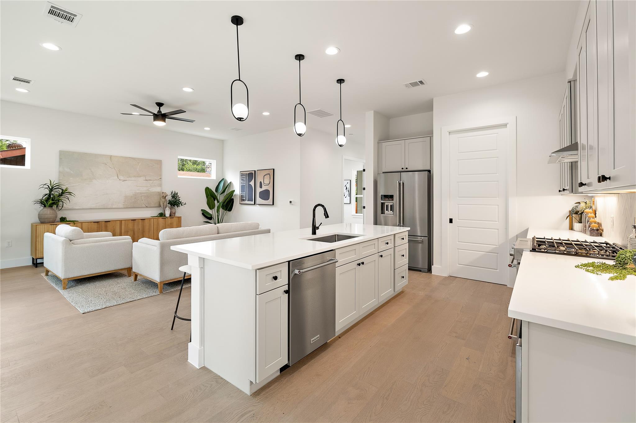 1702 Pennsylvania Ave