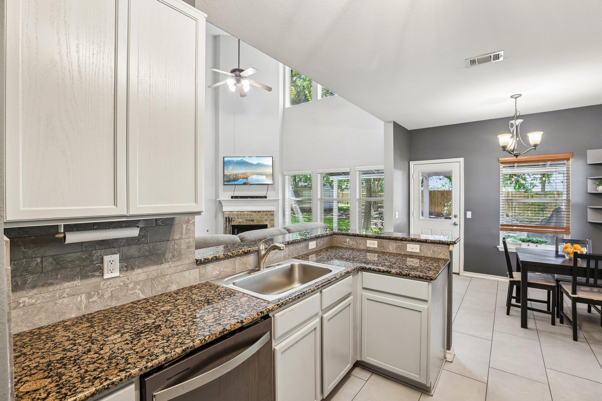 2821 Purple Thistle DR