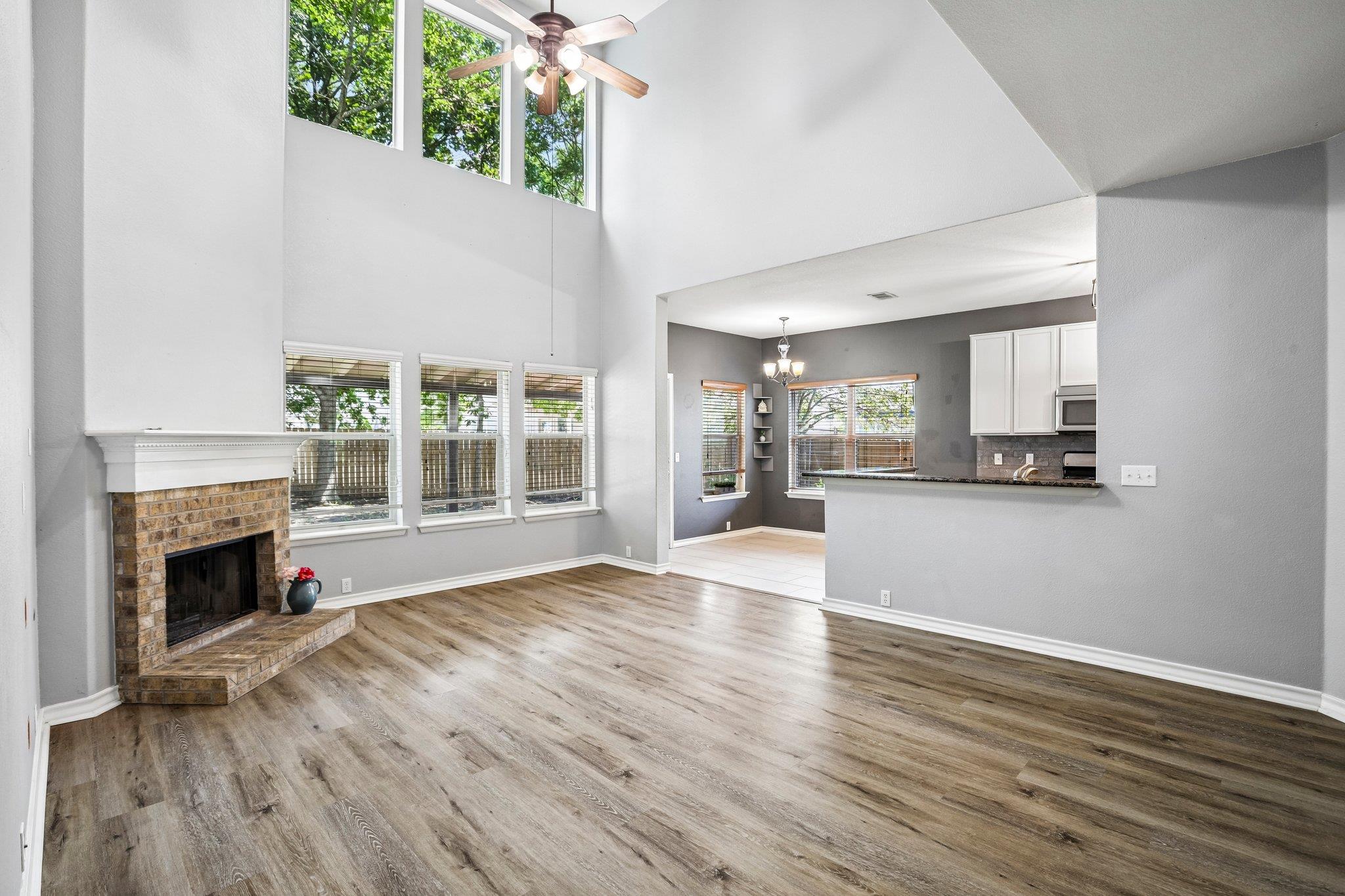 2821 Purple Thistle DR