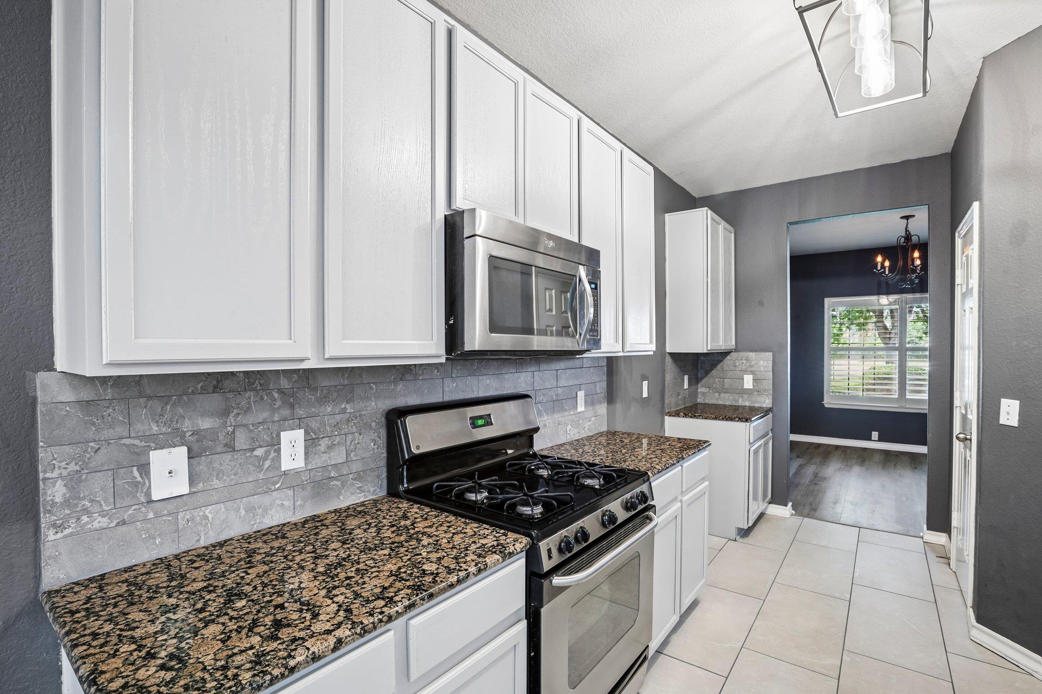2821 Purple Thistle DR