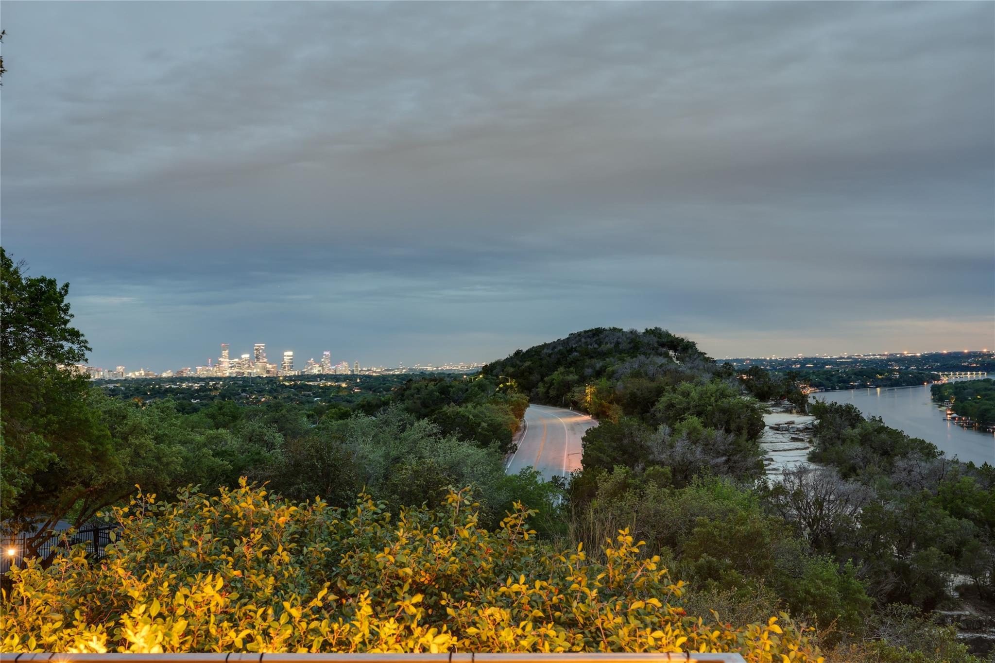 3418 Mount Bonnell CIR