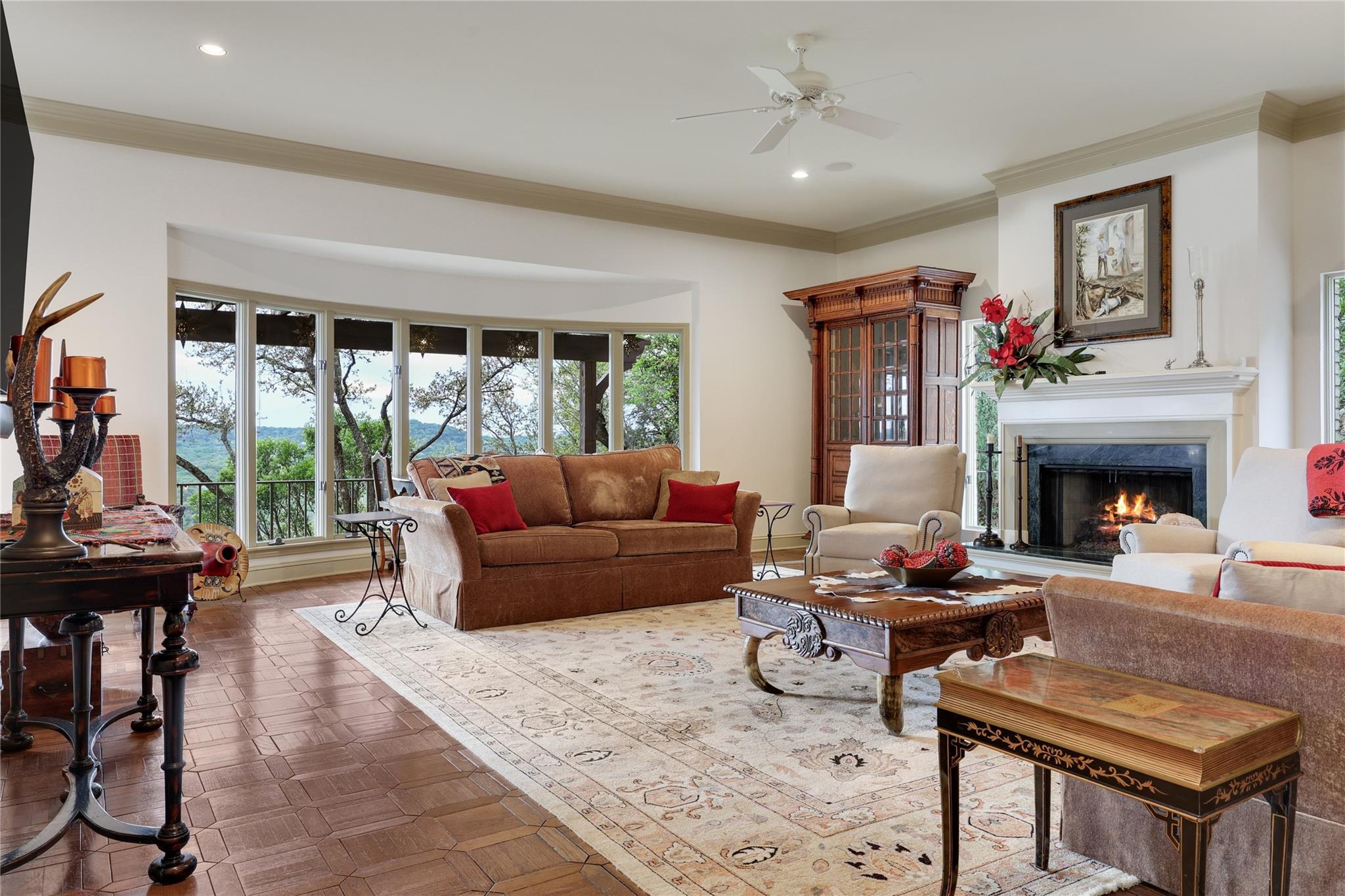 3418 Mount Bonnell CIR