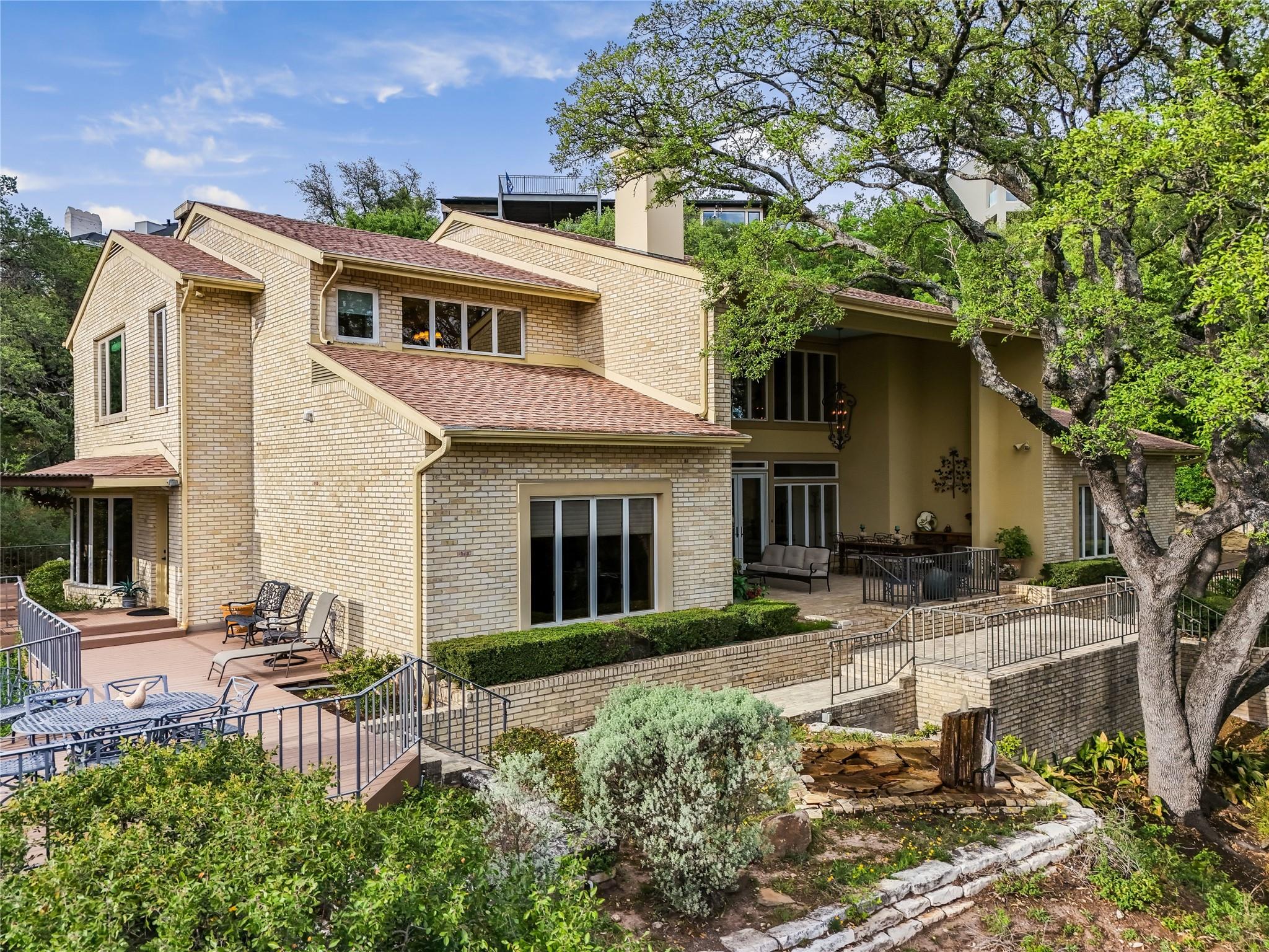 3418 Mount Bonnell CIR