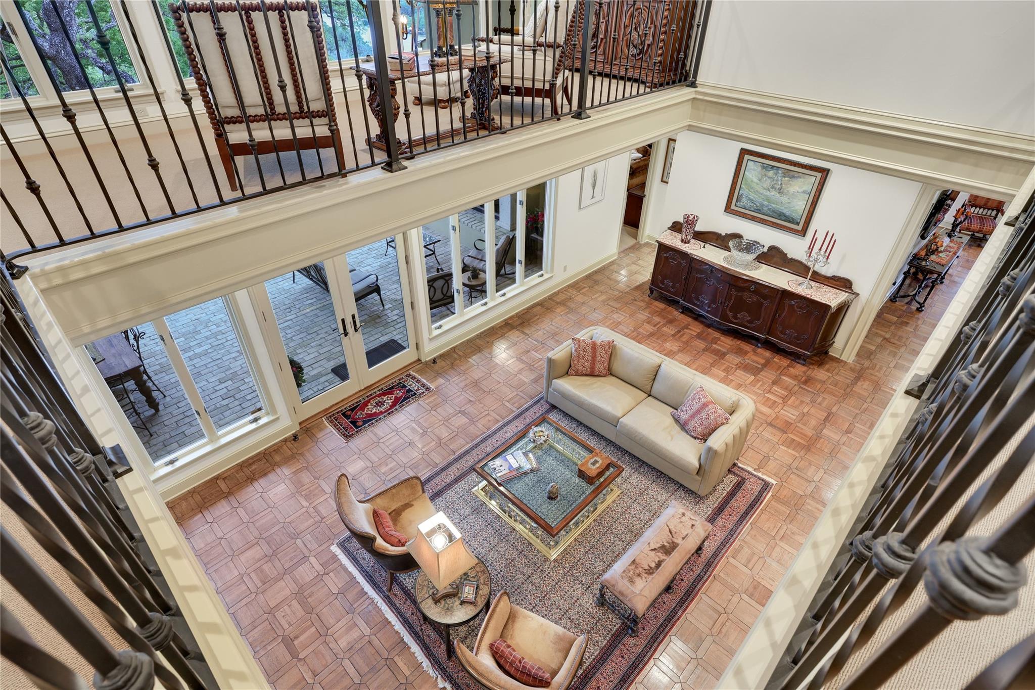 3418 Mount Bonnell CIR