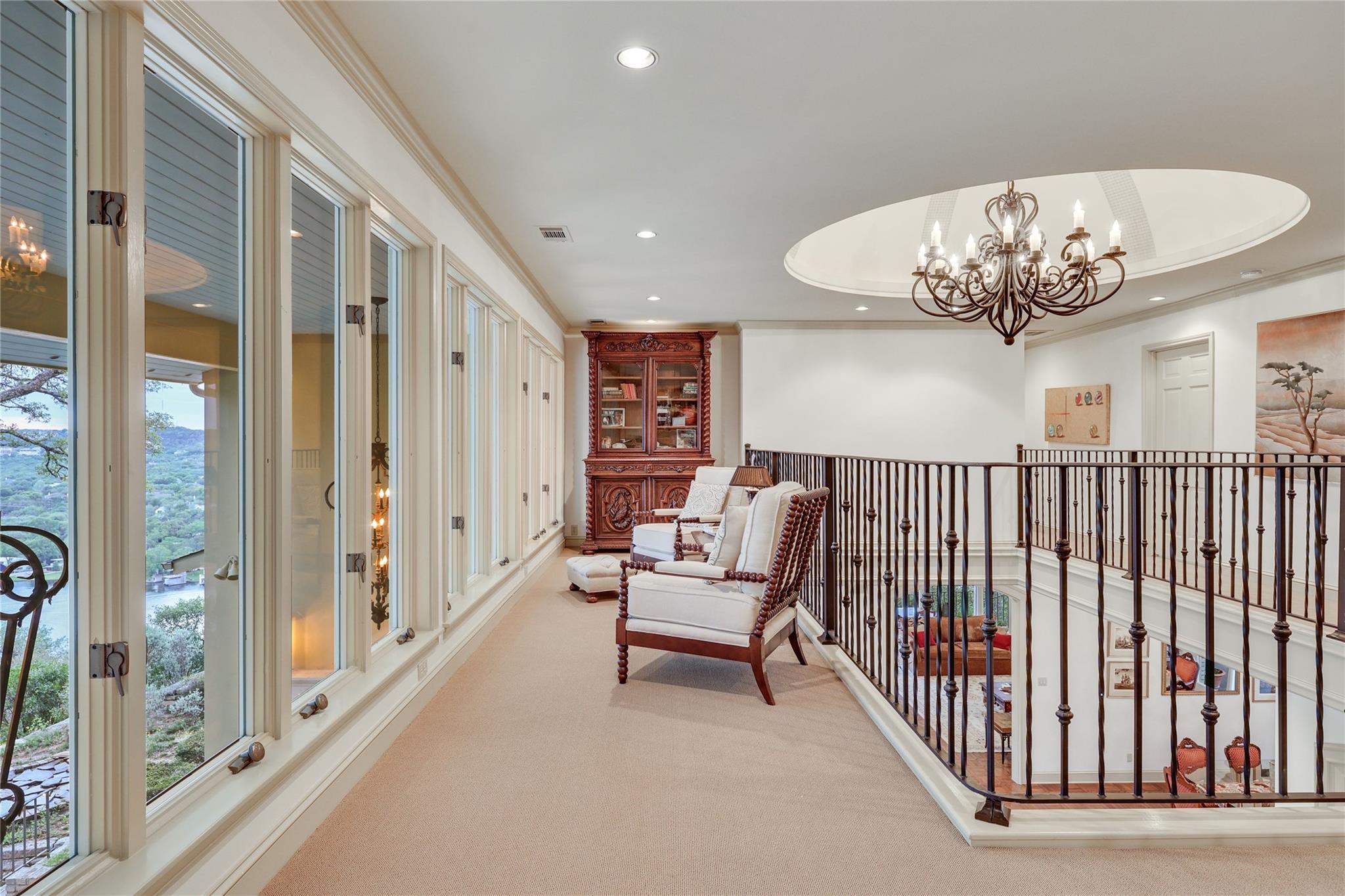 3418 Mount Bonnell CIR