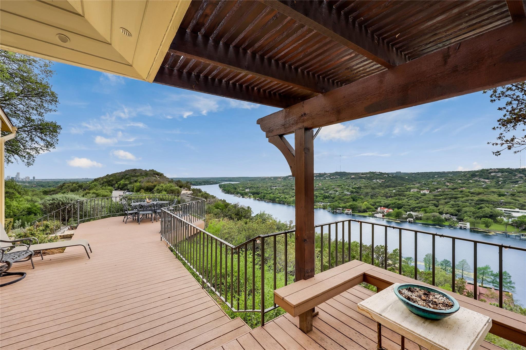 3418 Mount Bonnell CIR