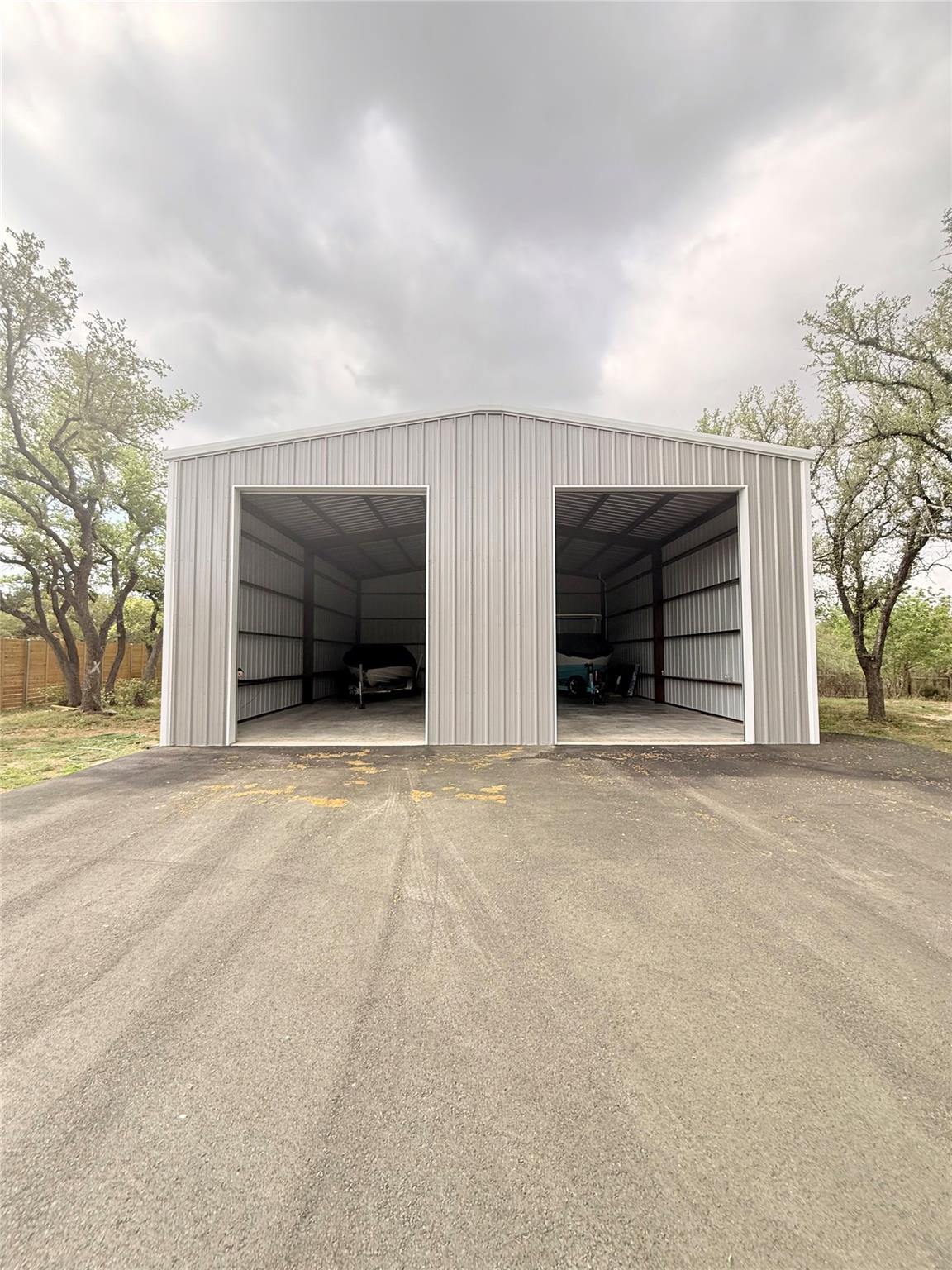 4530 Doss RD