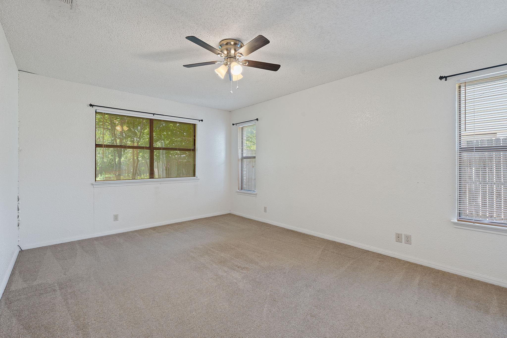 13212 Broadmeade Ave