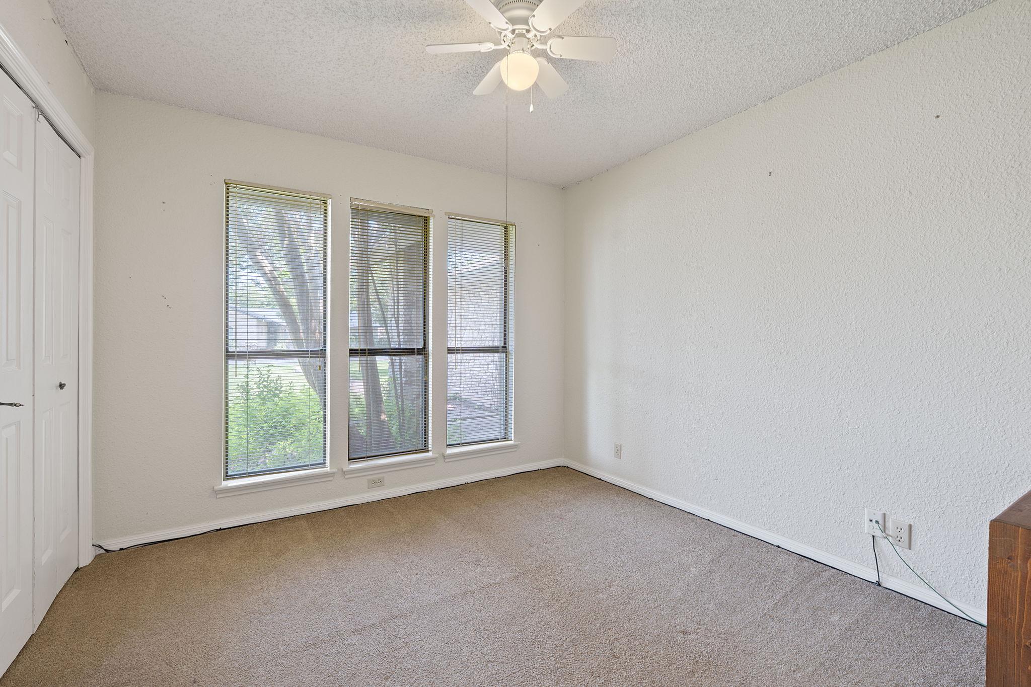 13212 Broadmeade Ave