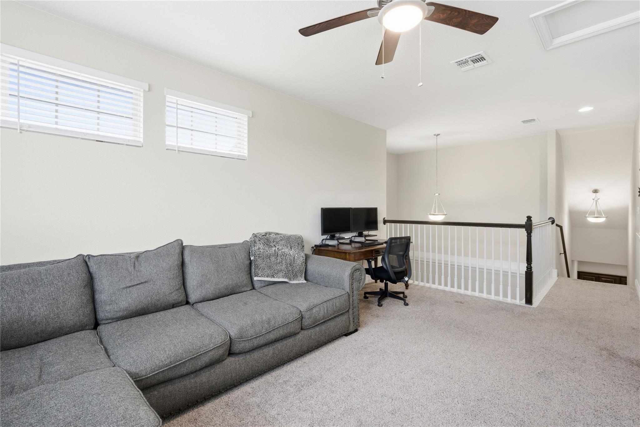 183 Lacy Oak DR