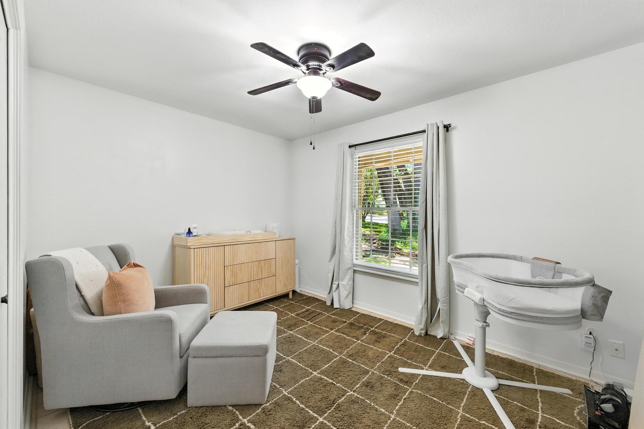 2500 Deerfoot TRL