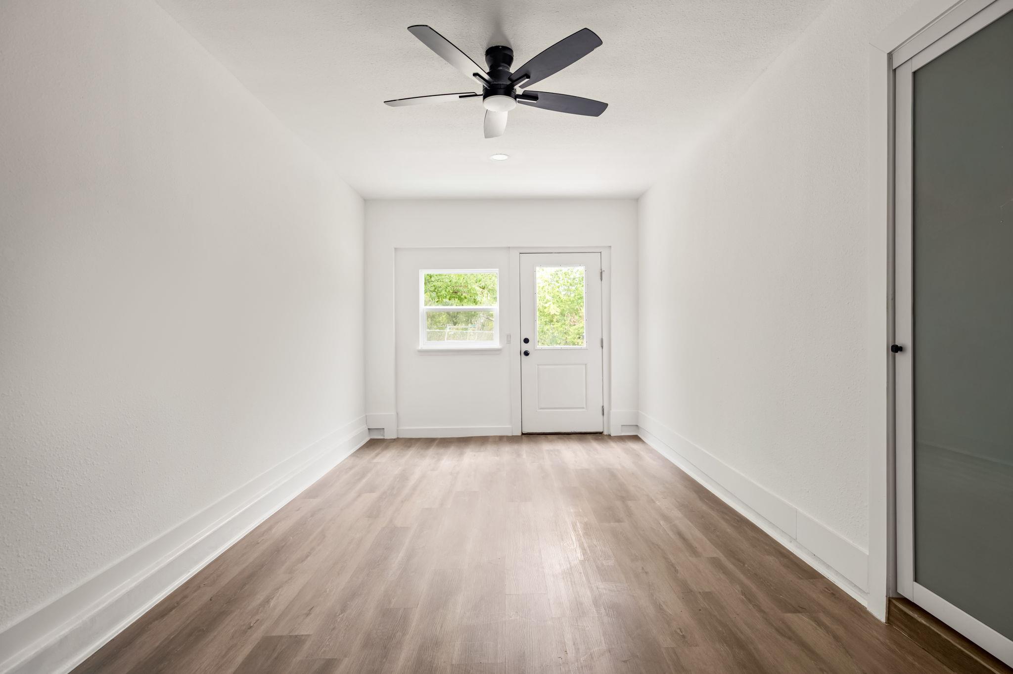 2103 Fordham CV