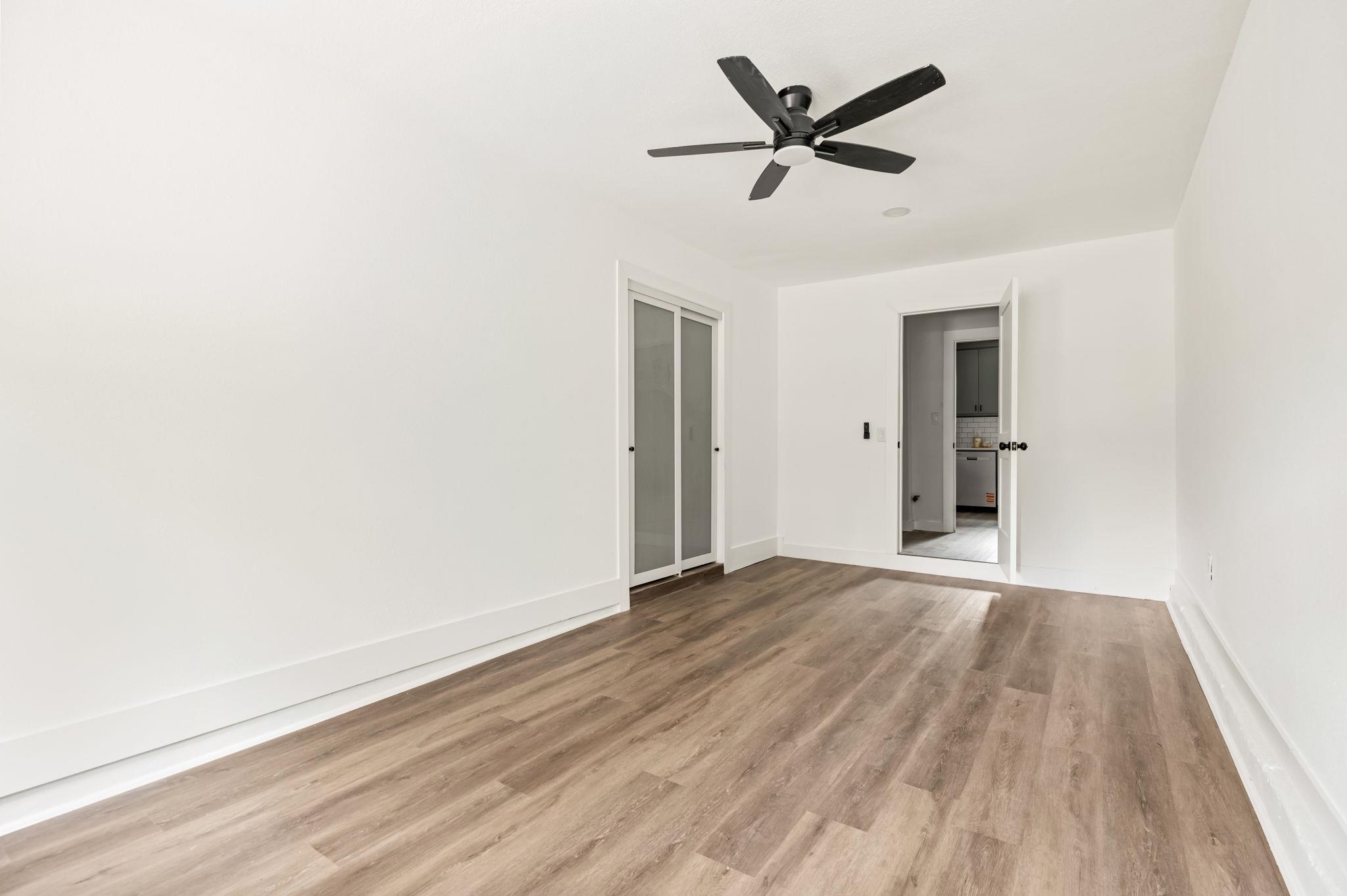 2103 Fordham CV
