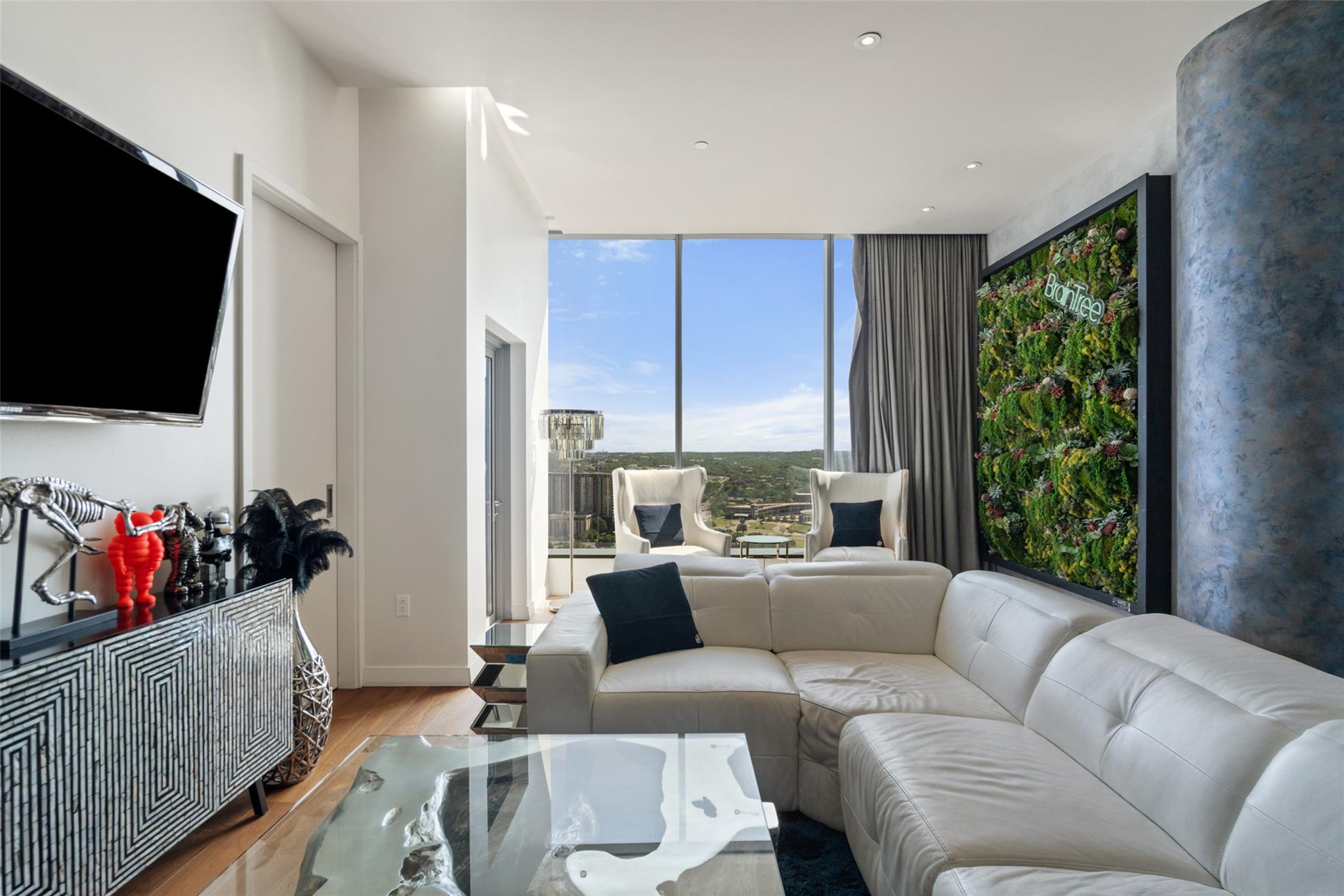 210 Lavaca ST # 2203