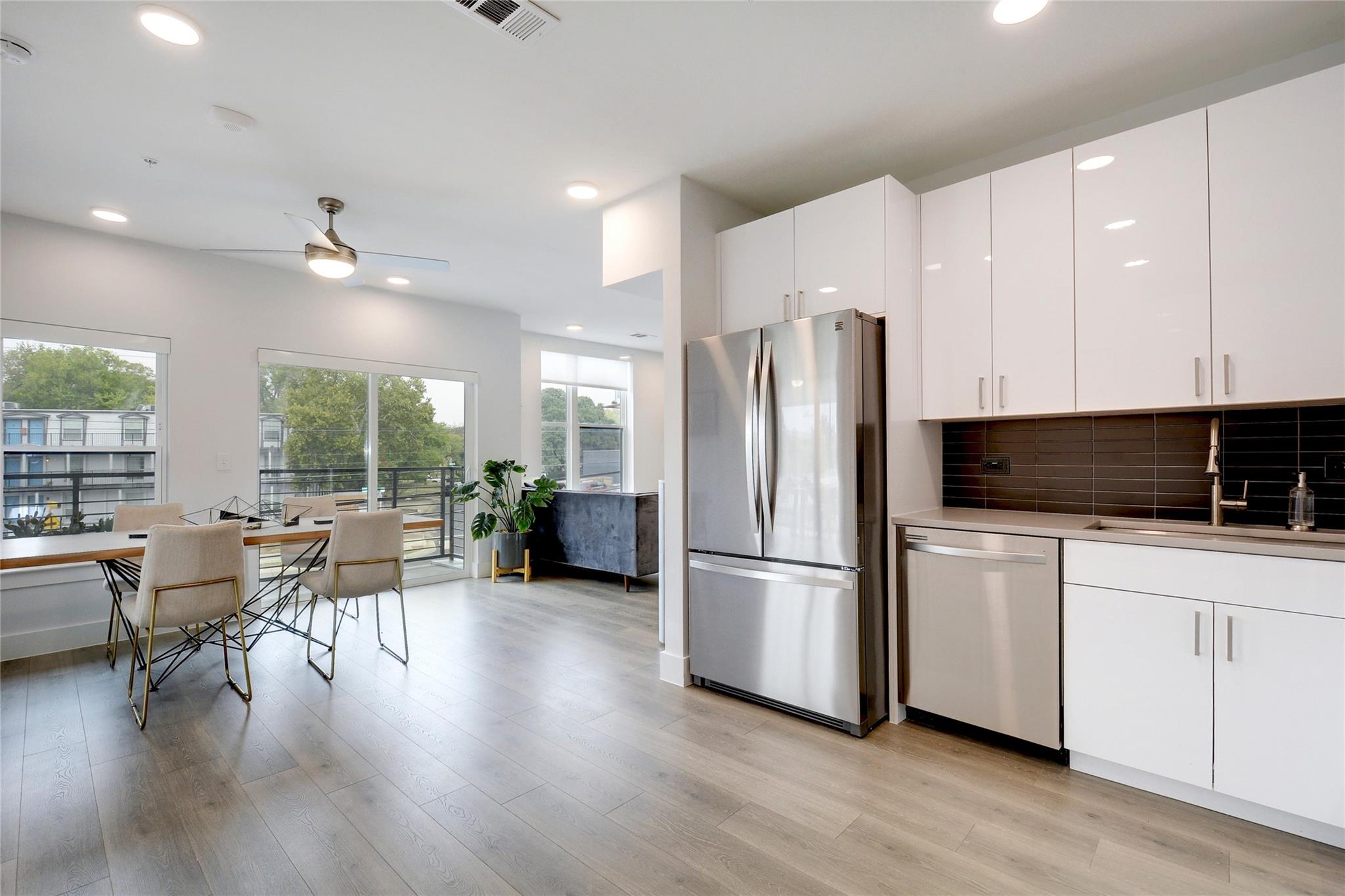 2213 Poquito ST # 100