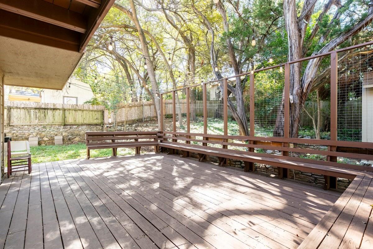 1711 Deerfield DR