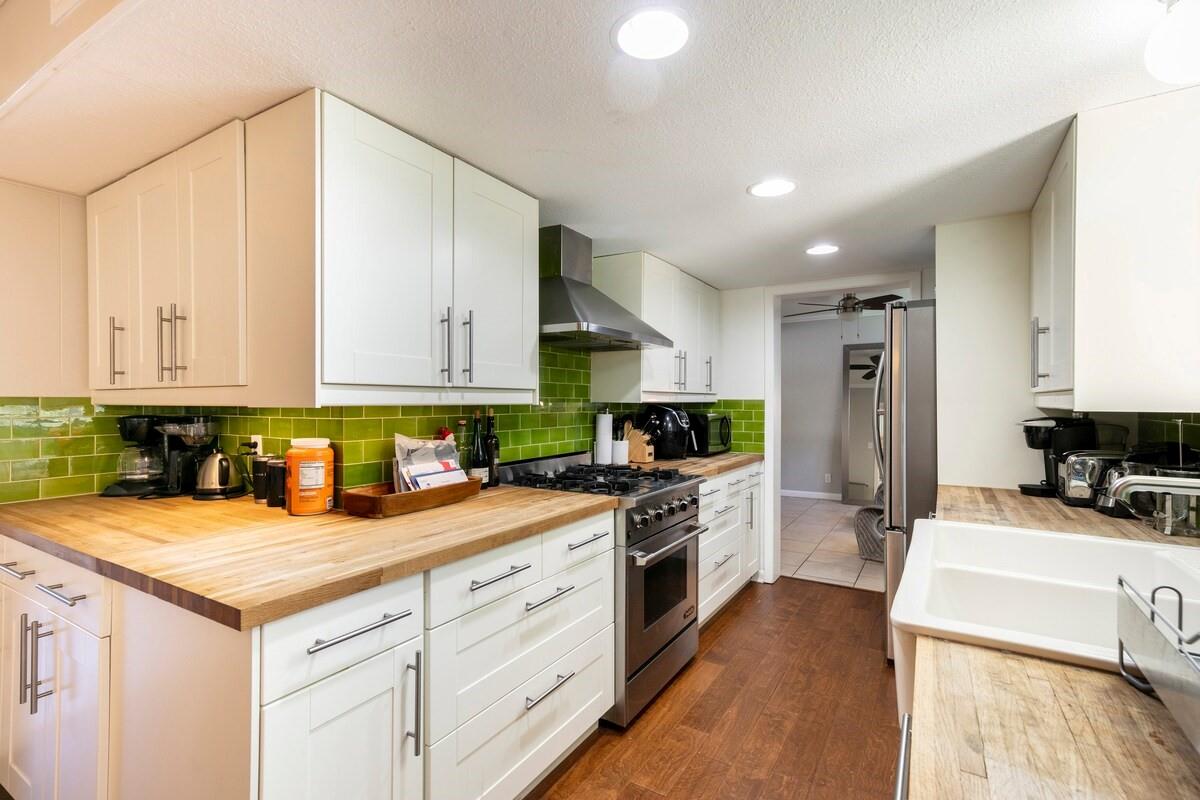 1711 Deerfield DR