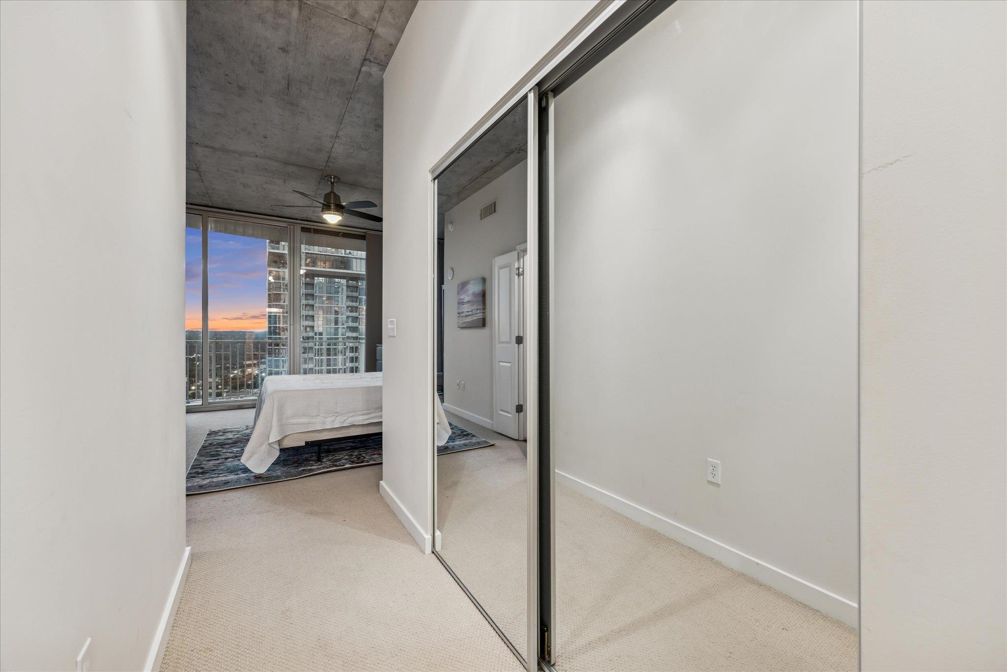 360 Nueces ST # 2802