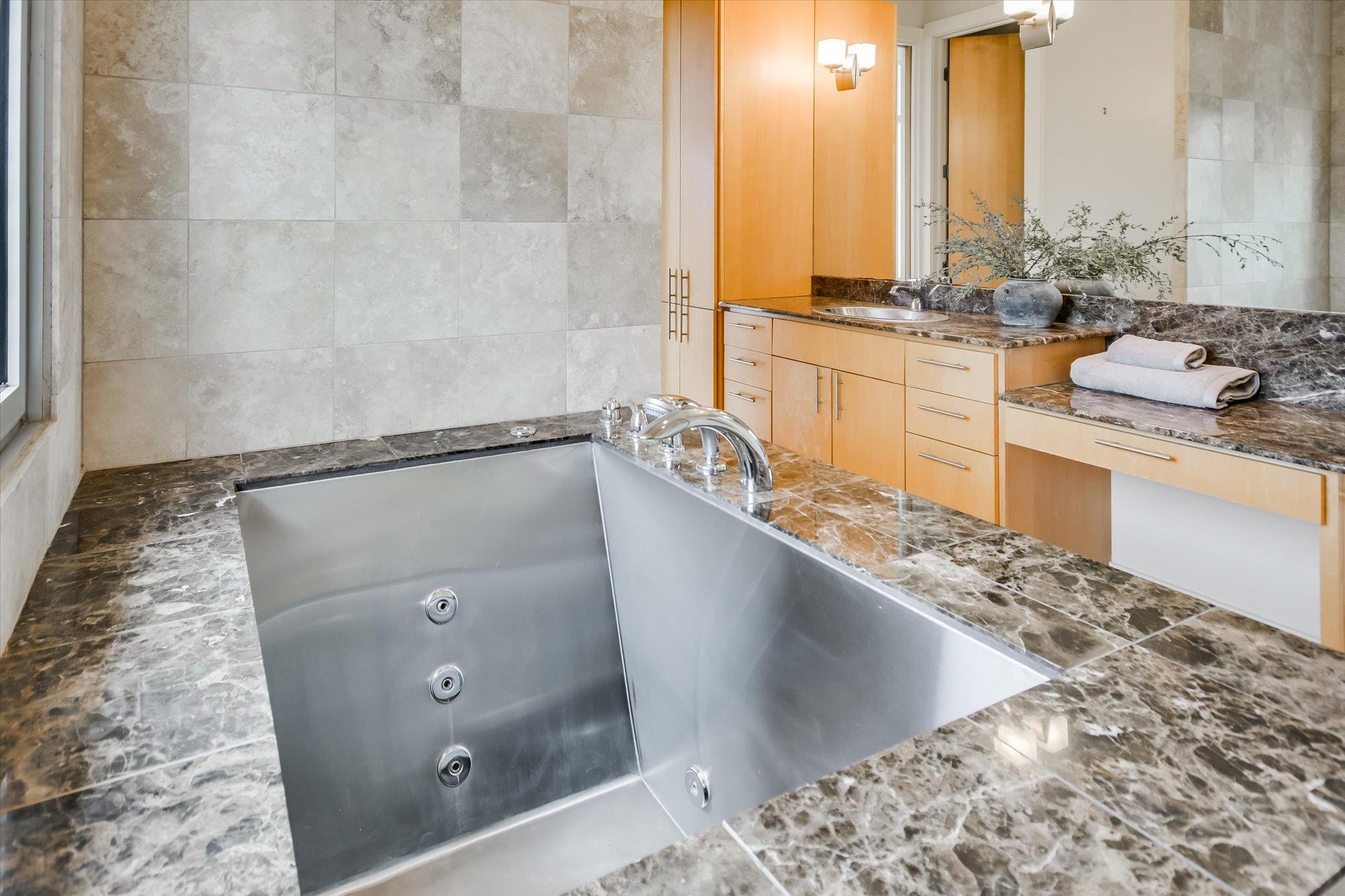 4907 Bull Mountain CV