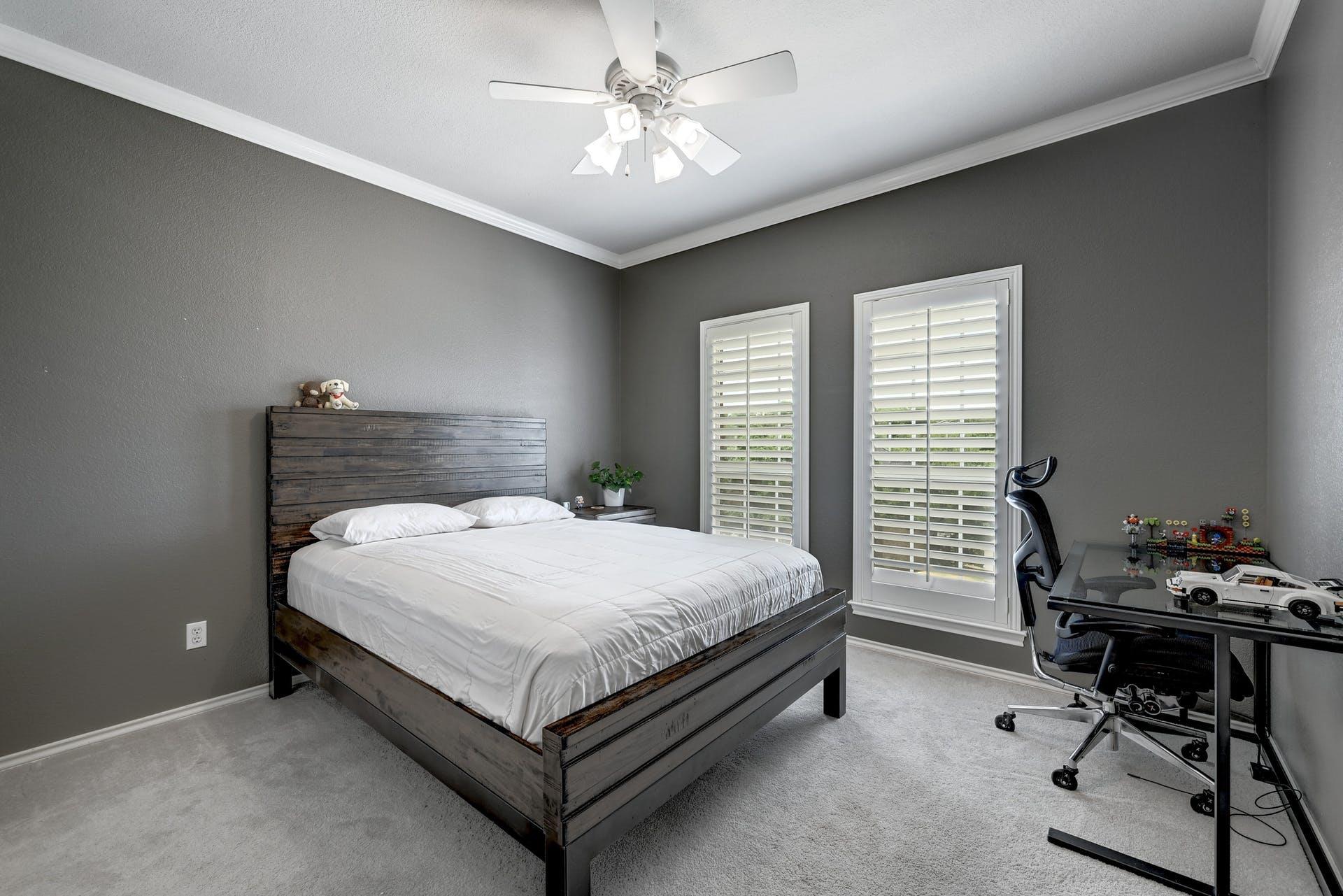 6304 Indian Canyon DR