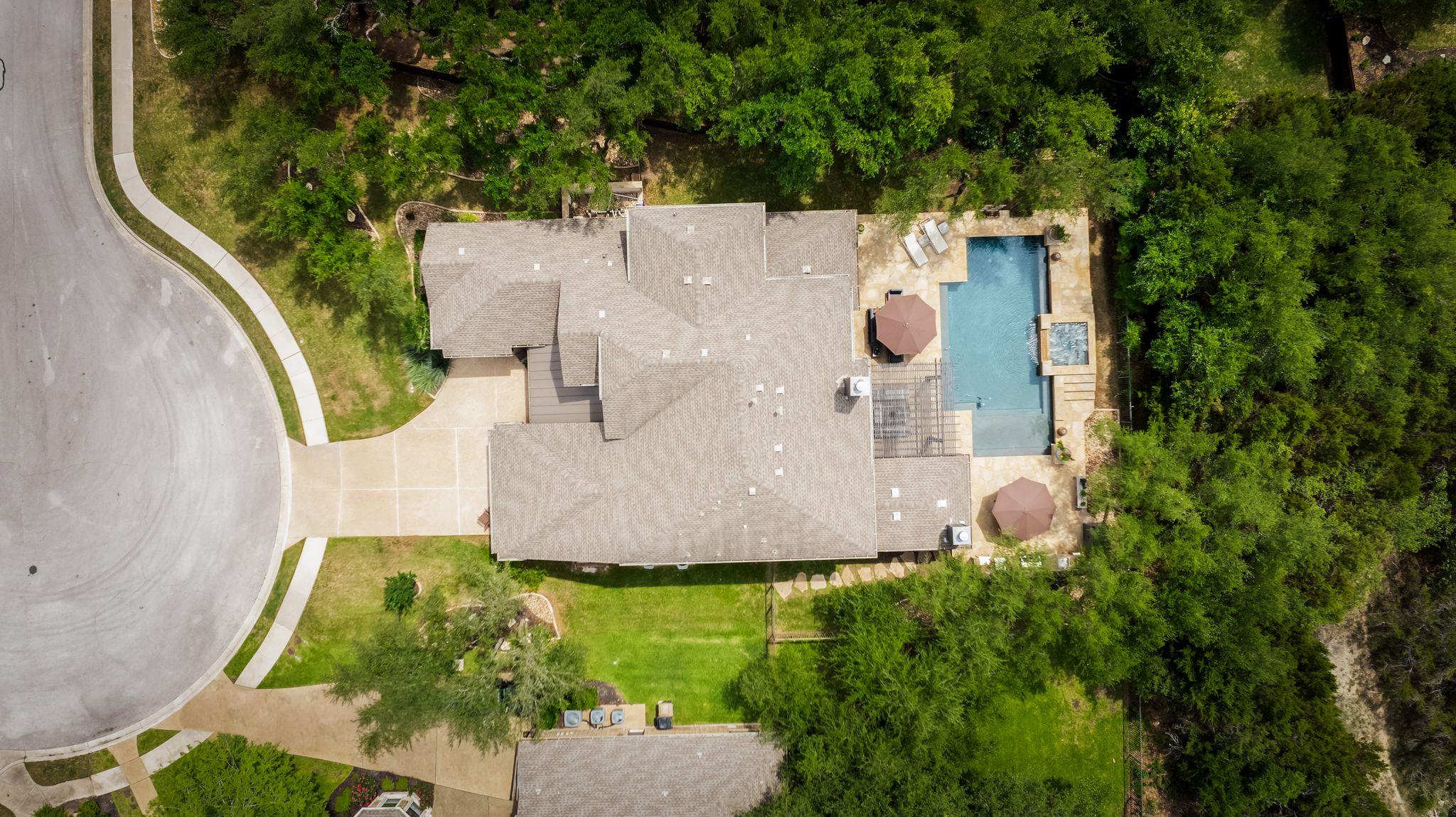 208 Santaluz LN