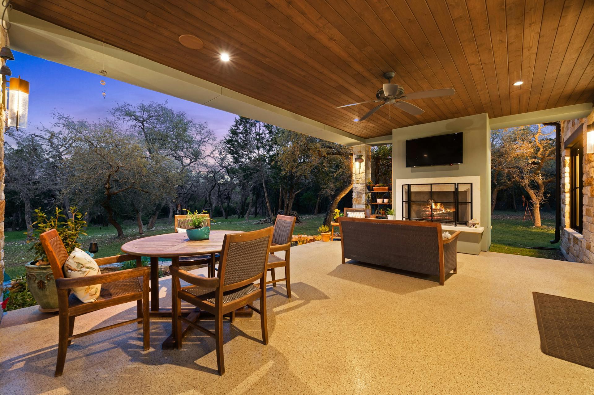 1330 Ranchers Club LN