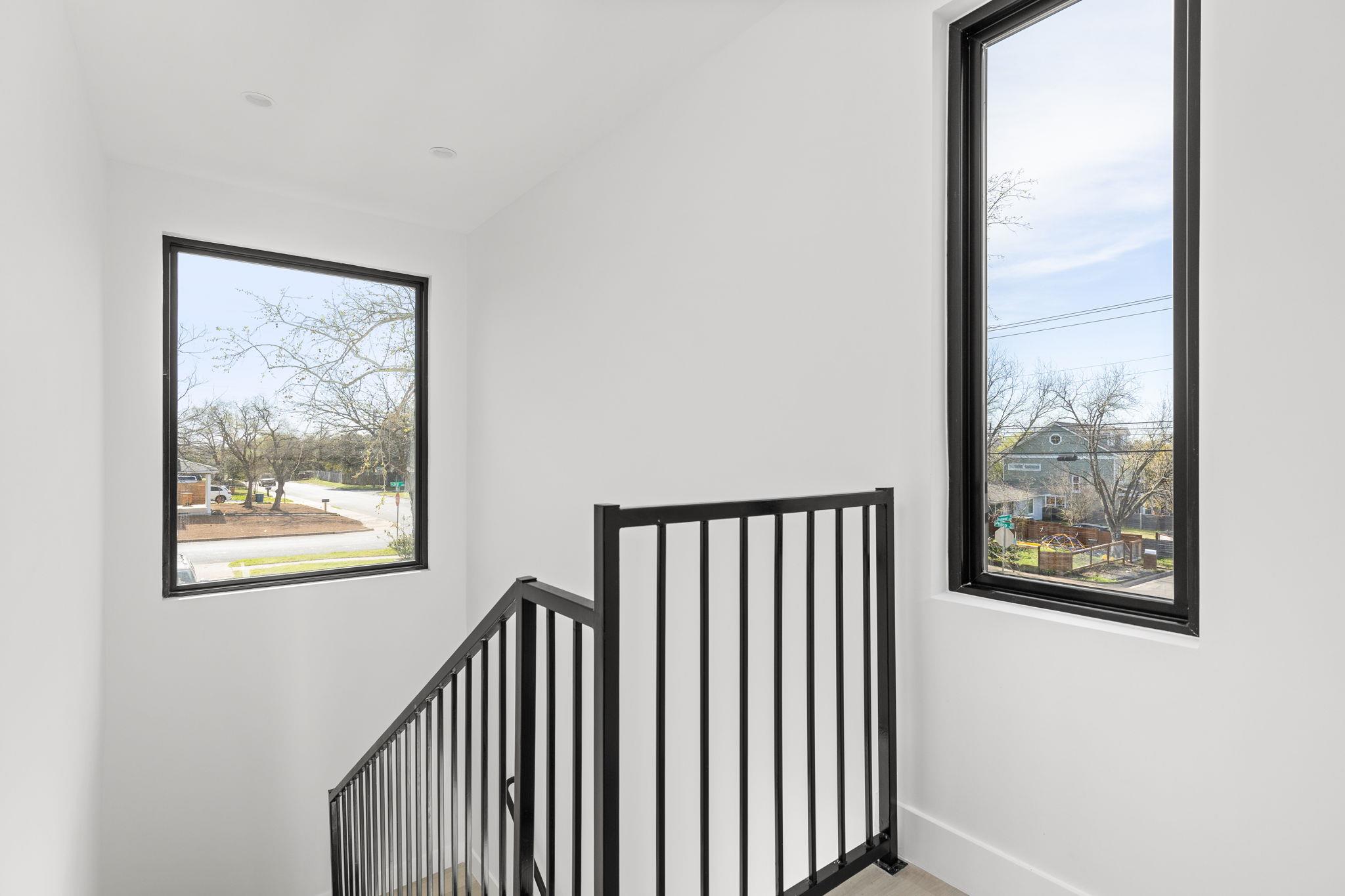 802 Philco DR # 1, Austin Unit: 1