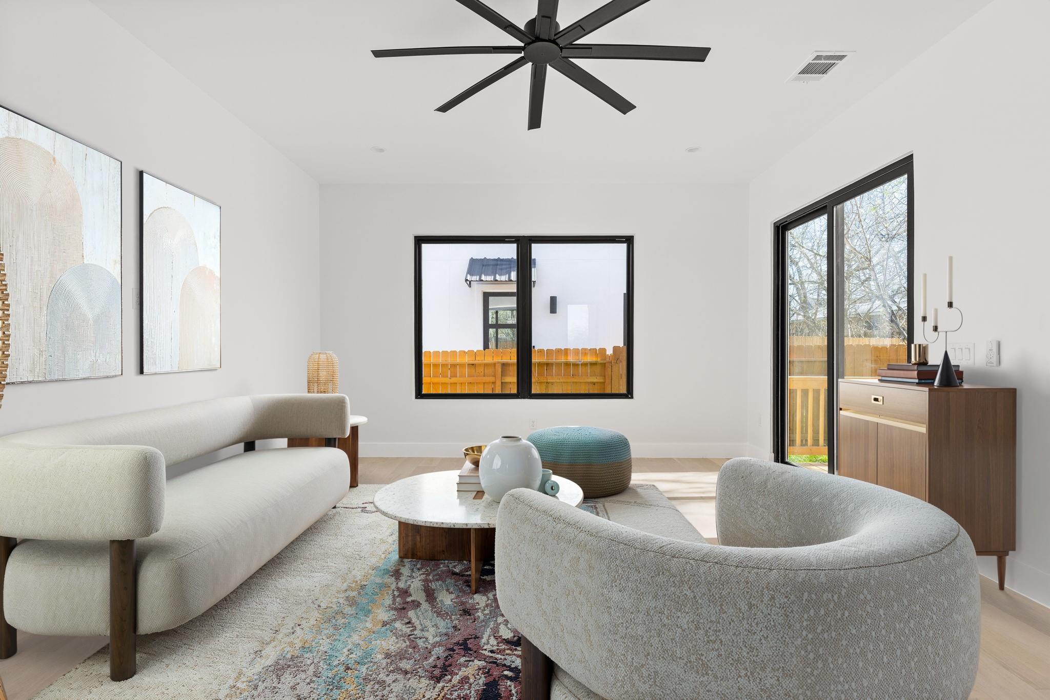 802 Philco DR # 1, Austin Unit: 1