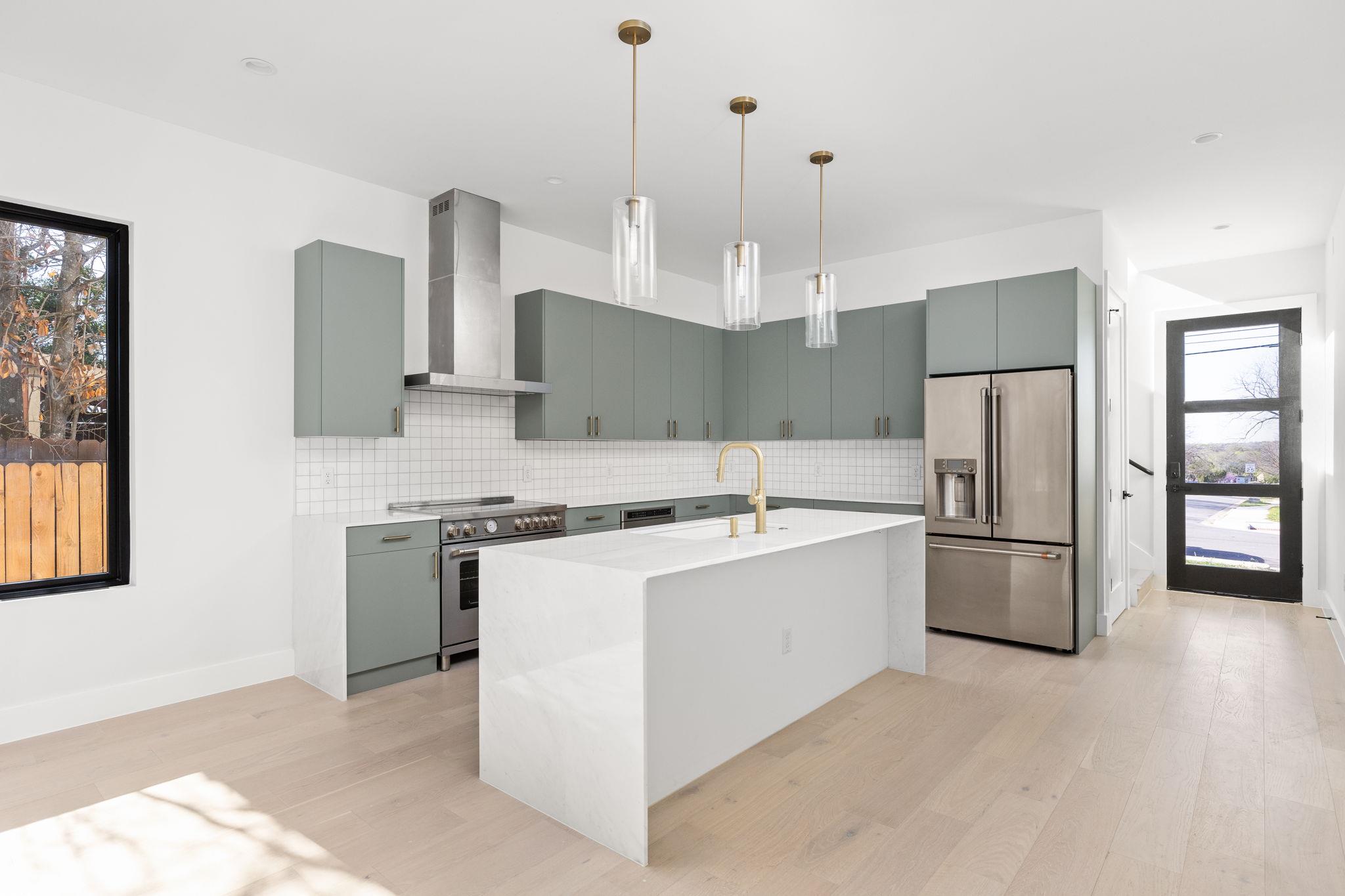 802 Philco DR # 1, Austin Unit: 1