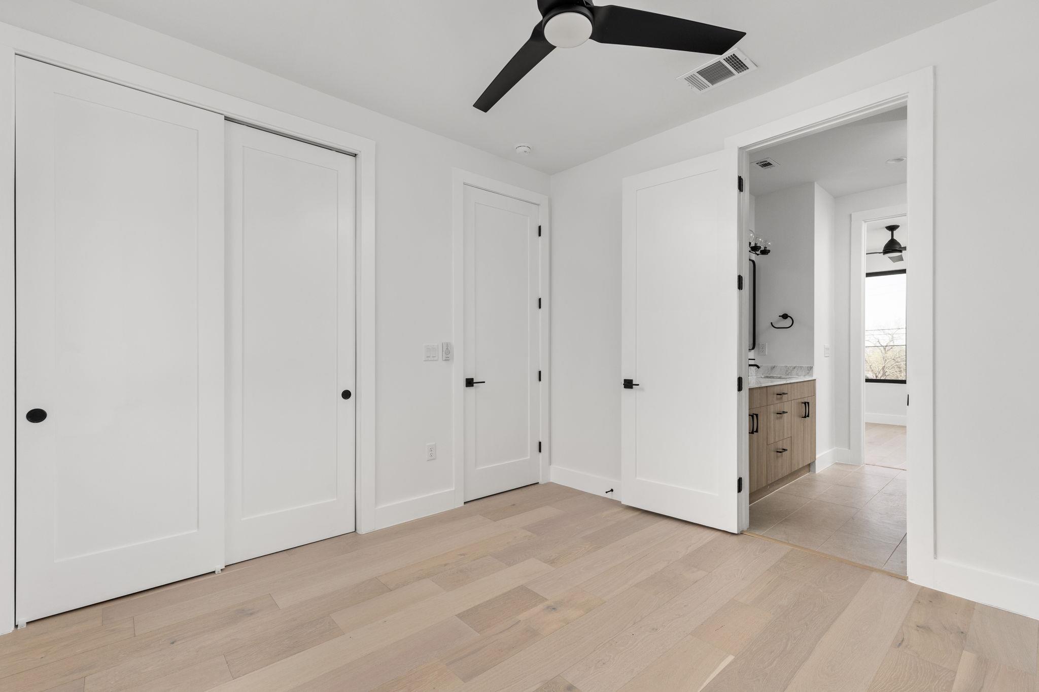 802 Philco DR # 1, Austin Unit: 1