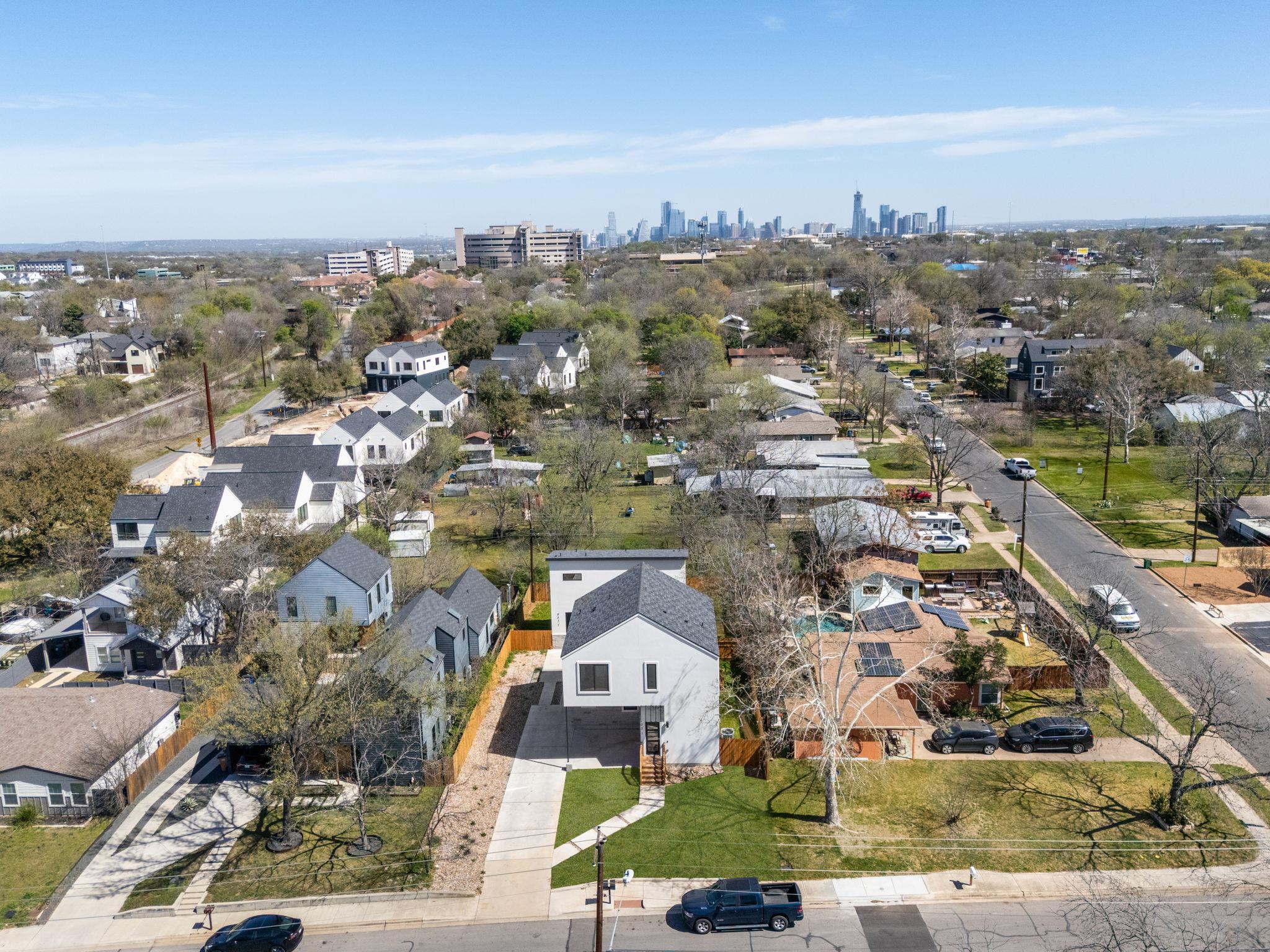 802 Philco DR # 1, Austin Unit: 1