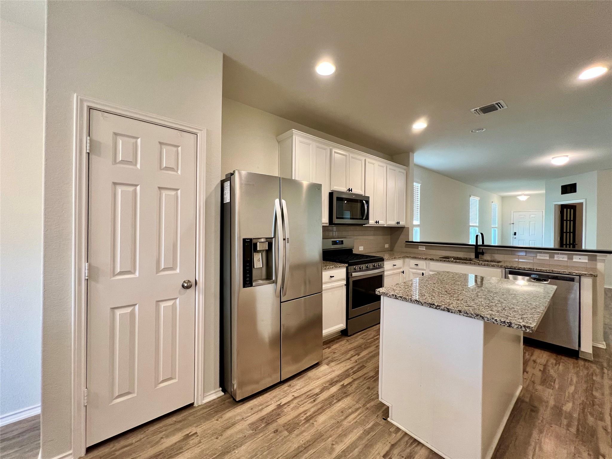 220 Pepperbark LOOP