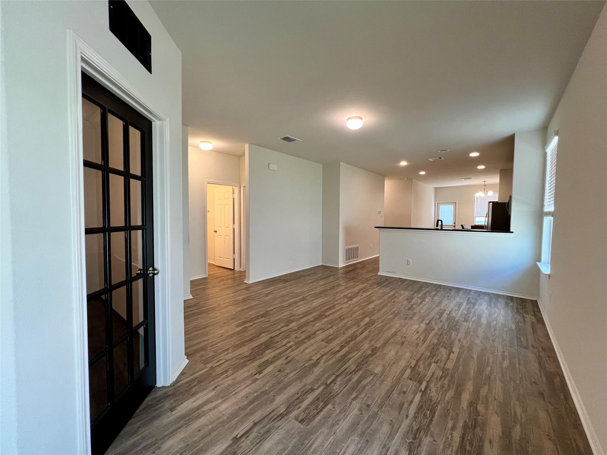 220 Pepperbark LOOP