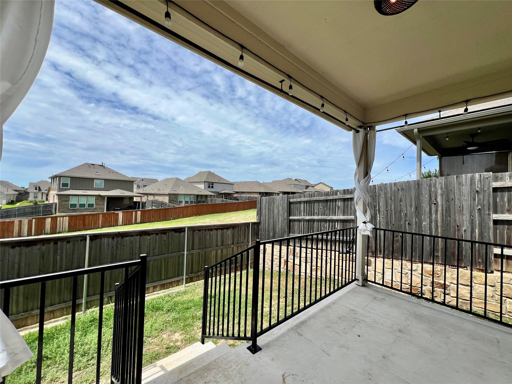 220 Pepperbark LOOP