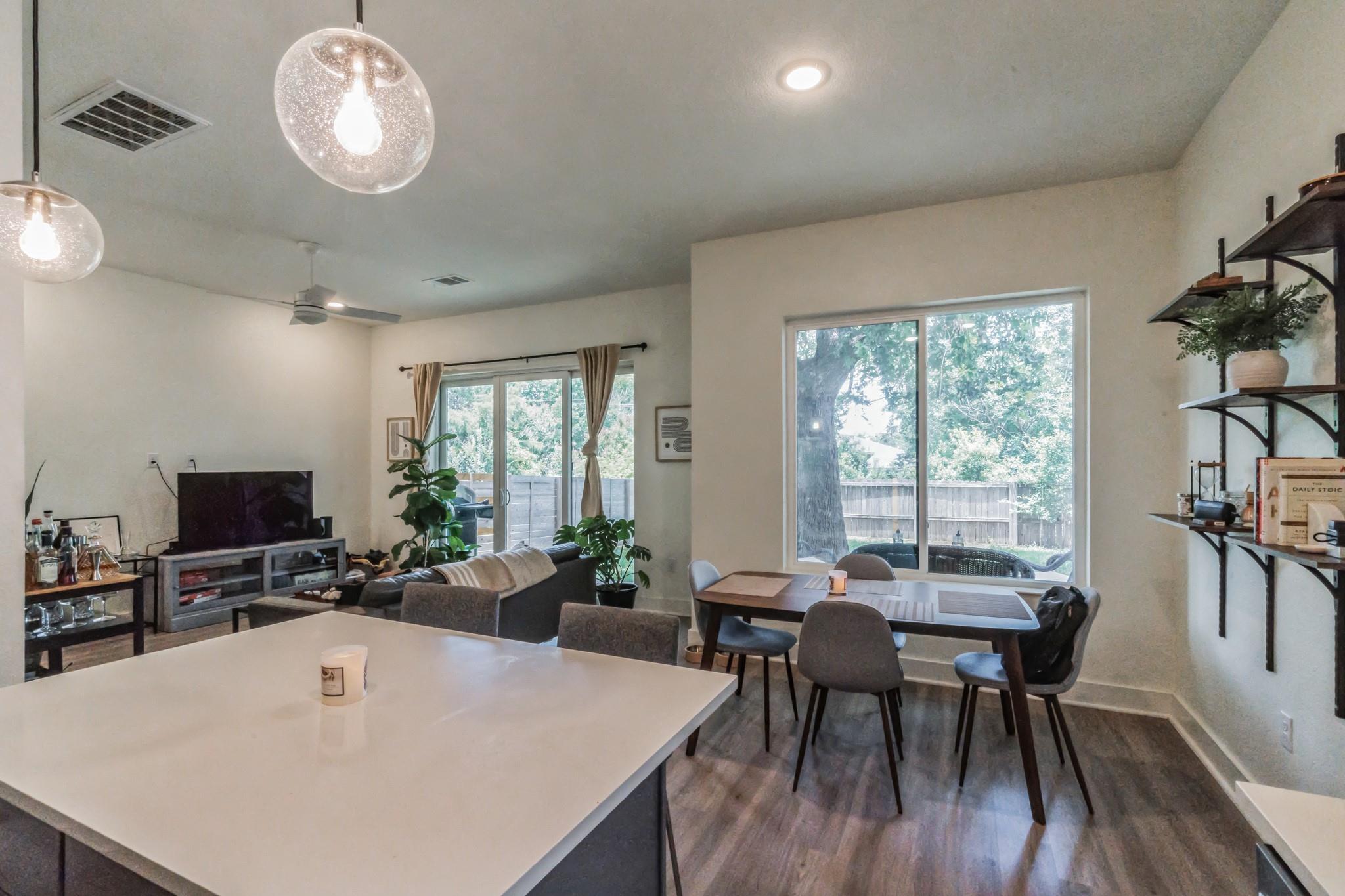 5816 Sutherlin RD # 15