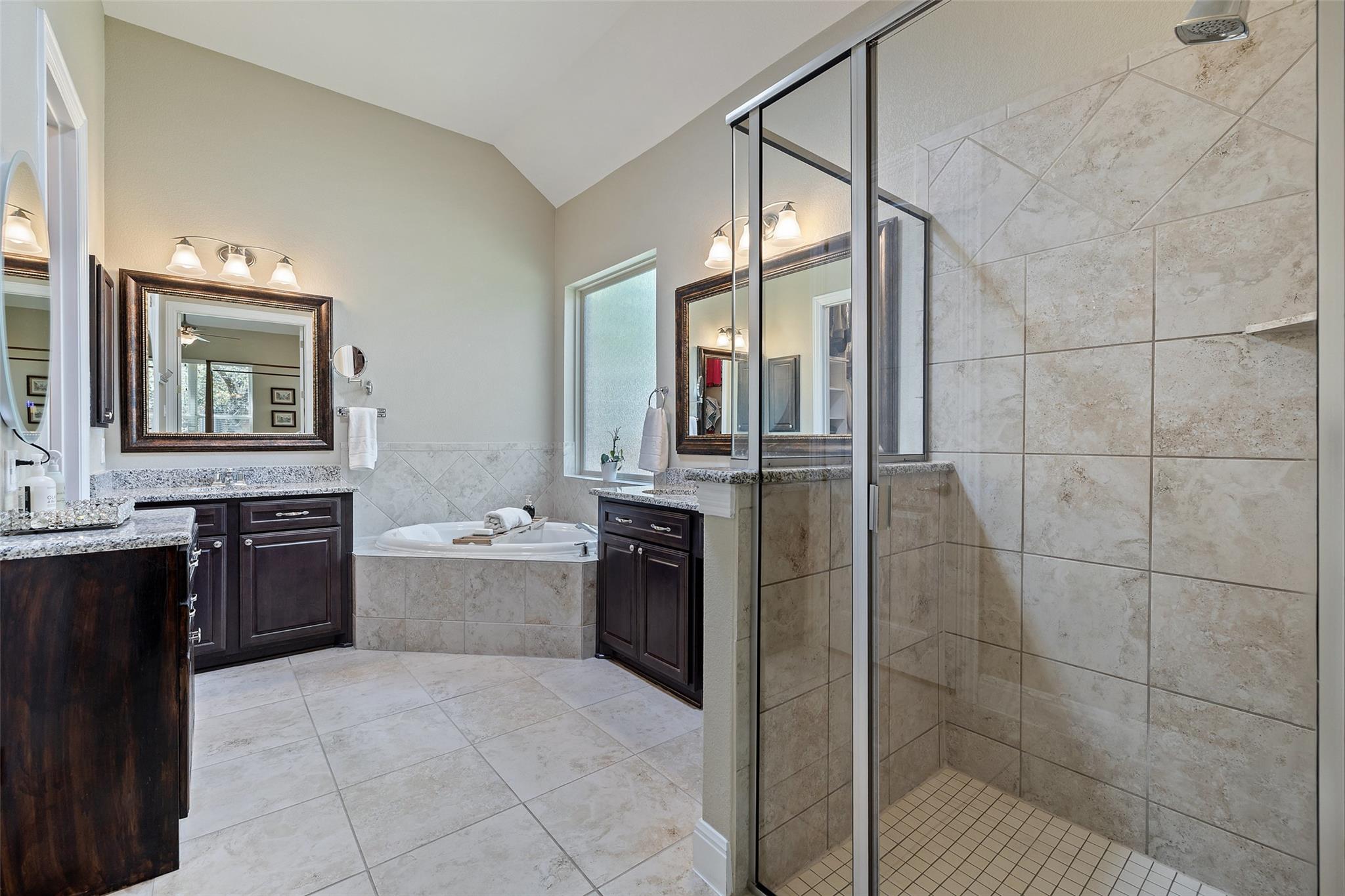5217 Cedro Elm DR