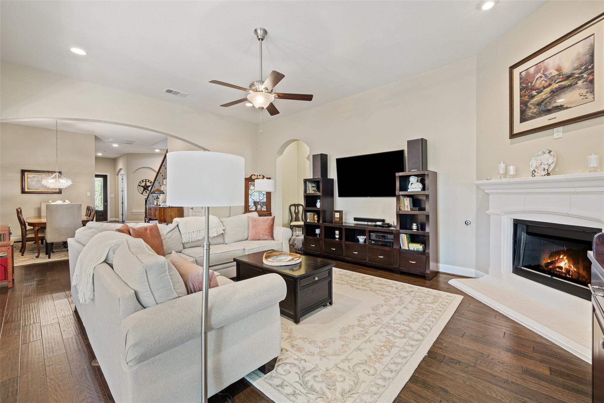 5217 Cedro Elm DR