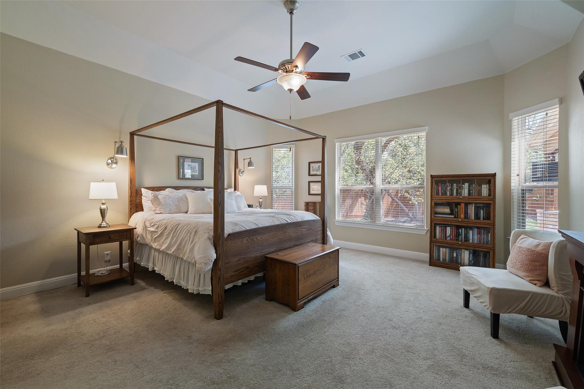 5217 Cedro Elm DR