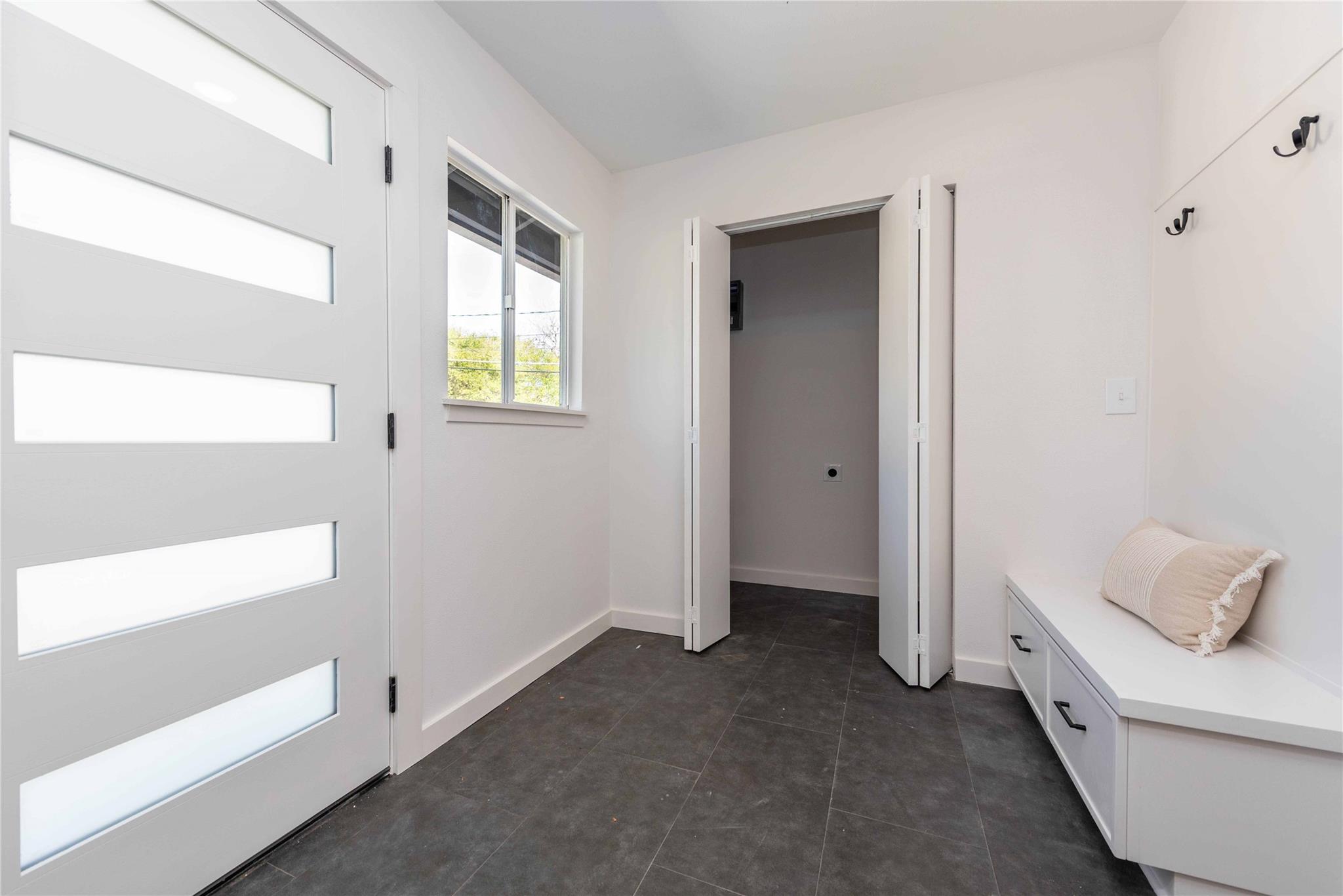 4717 Avenue H Ave # 1