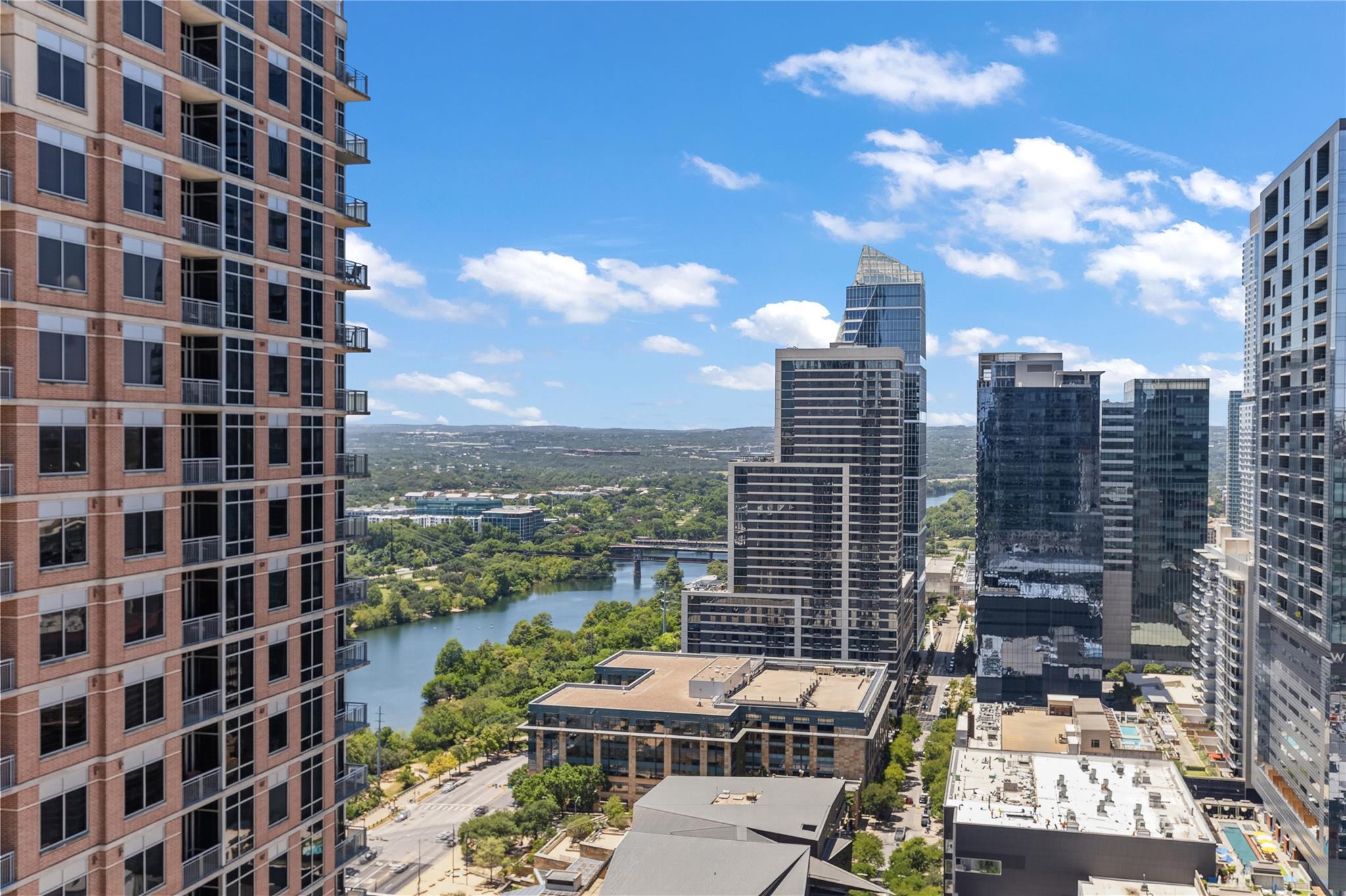 200 Congress Ave Unit: 28SW