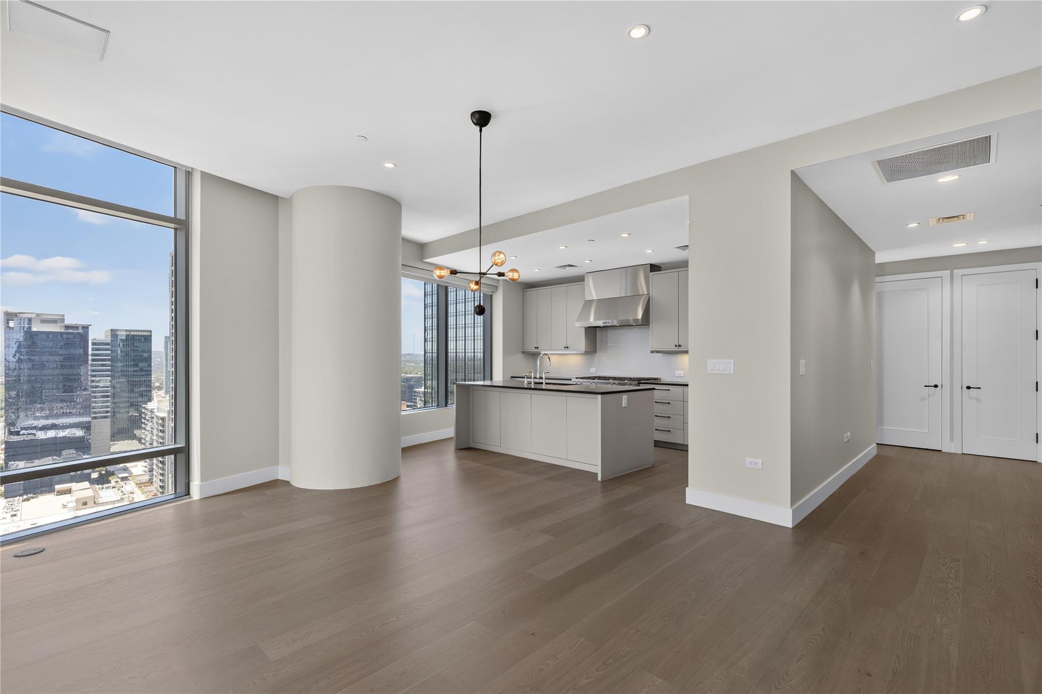 200 Congress Ave Unit: 28SW
