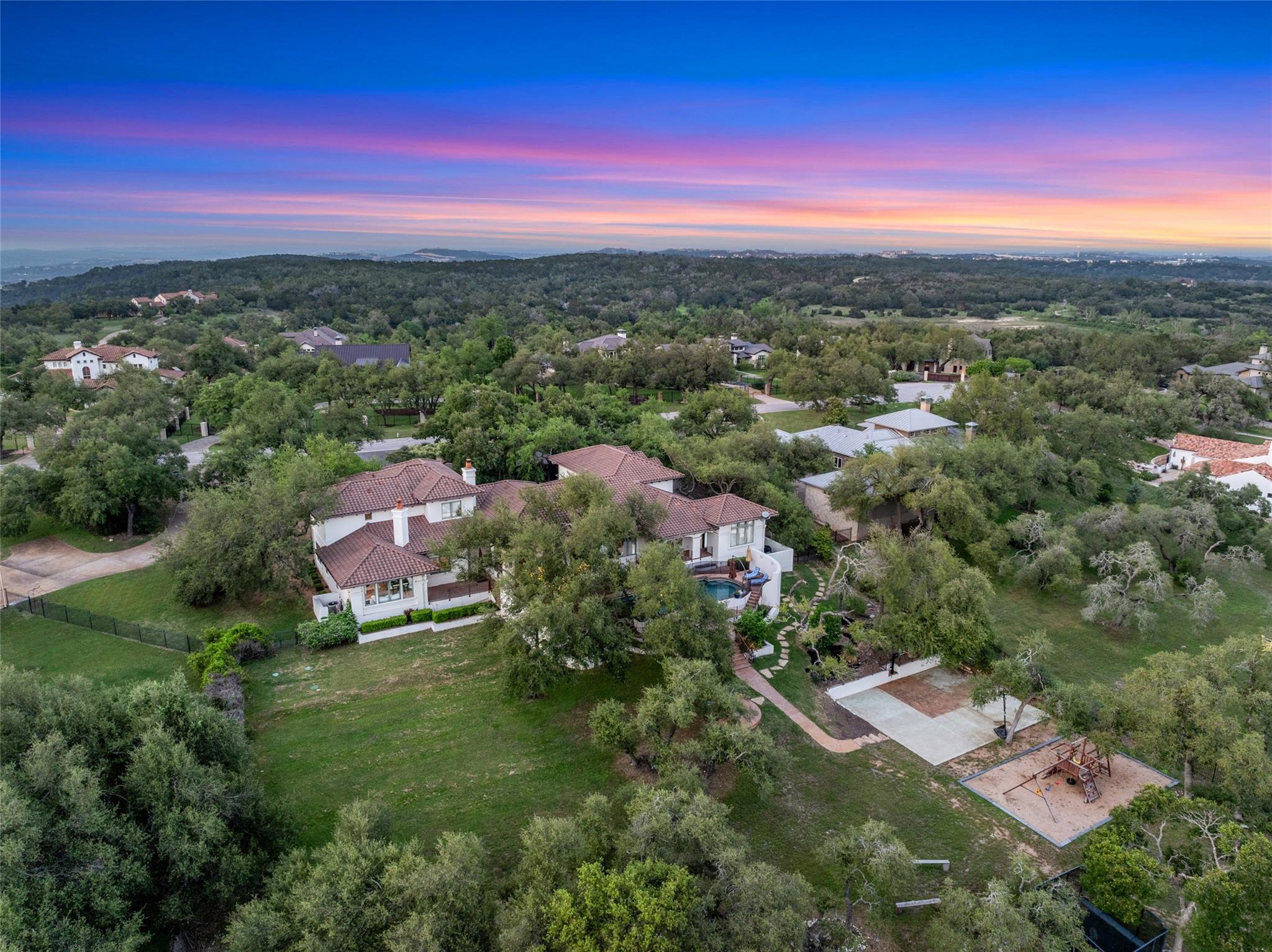 18033 Glenville CV