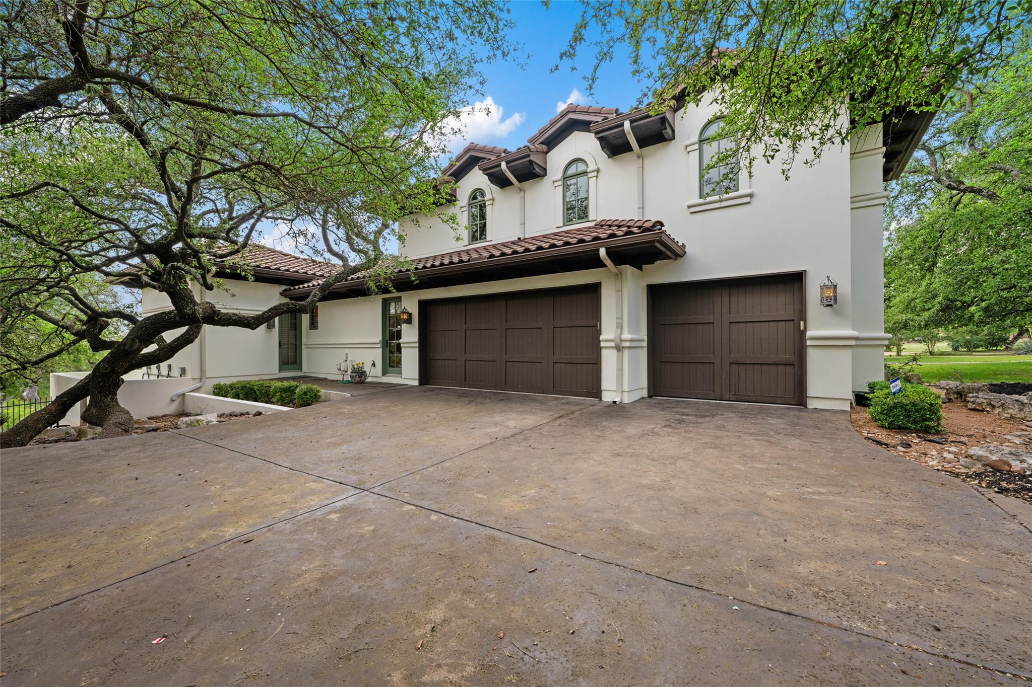 18033 Glenville CV
