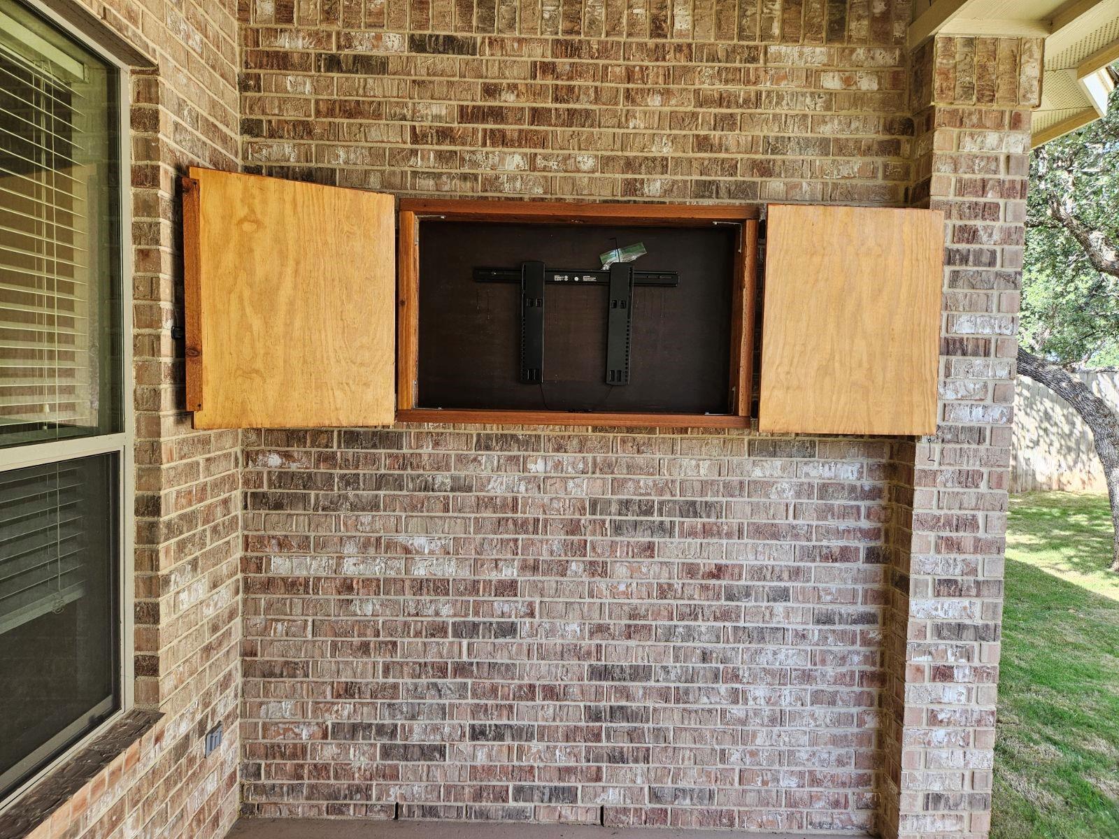 2644 Hilltop Divide LN