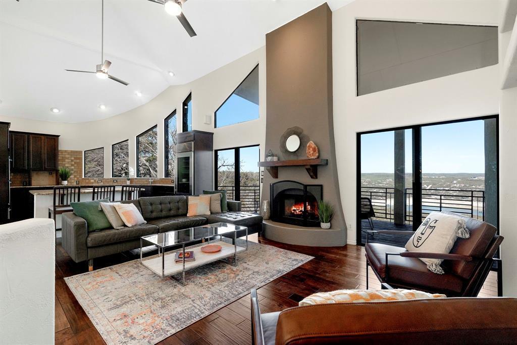 13902 Panorama DR